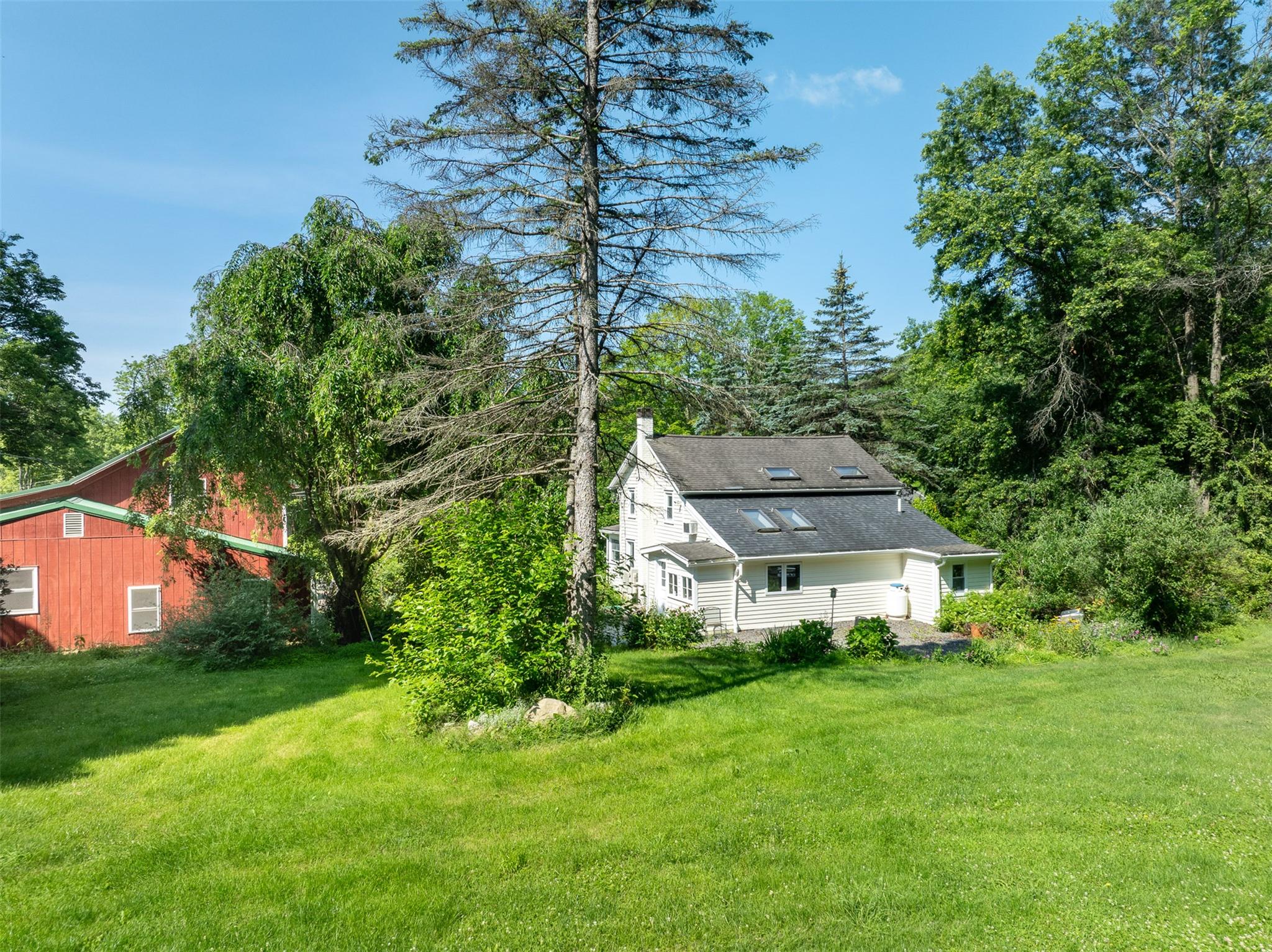 125 Mountain Rest, New Paltz, NY 12561