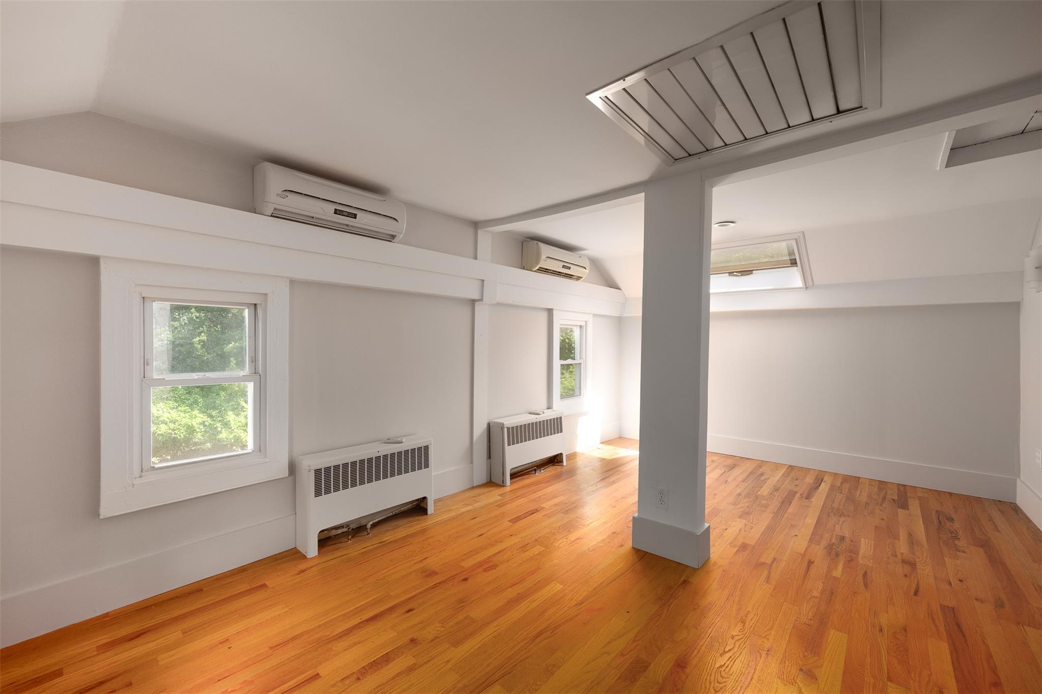 125 Mountain Rest, New Paltz, NY 12561