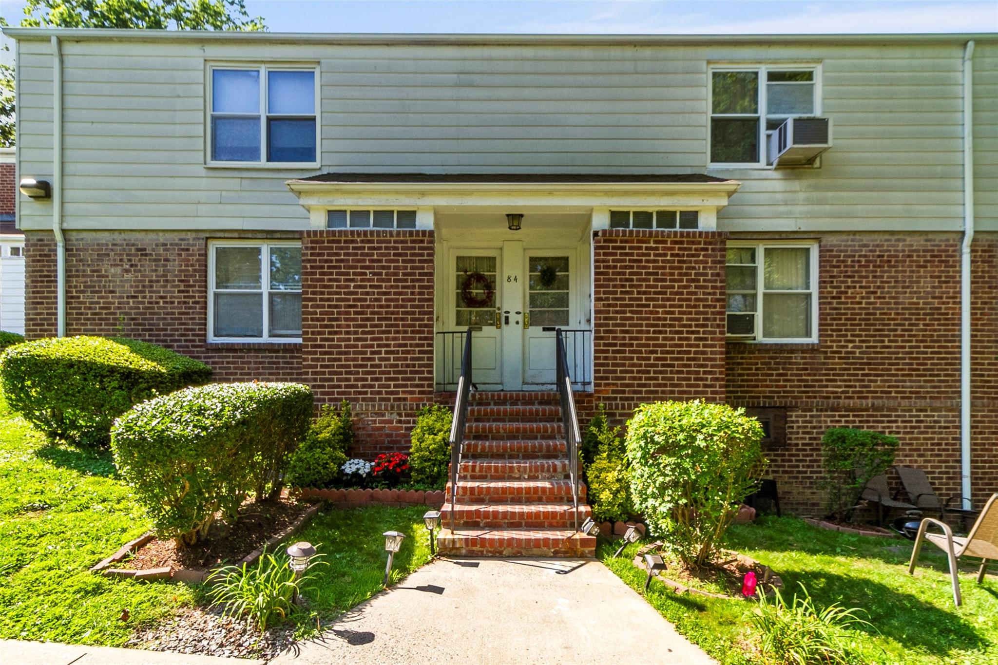 84 Spruce Street # 1A, Yonkers, NY 10701