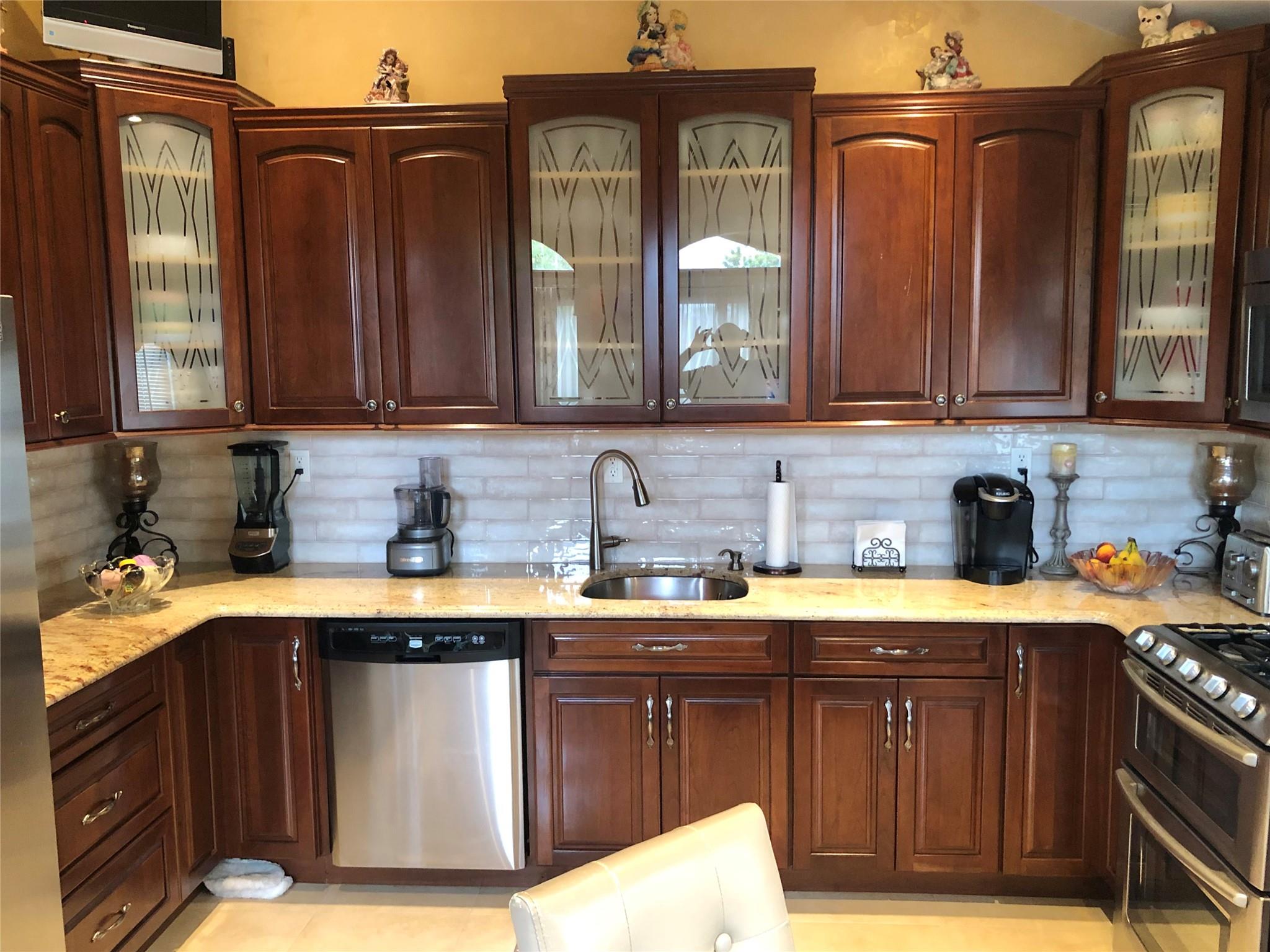 87-14 161 Avenue, Howard Beach, NY 11414