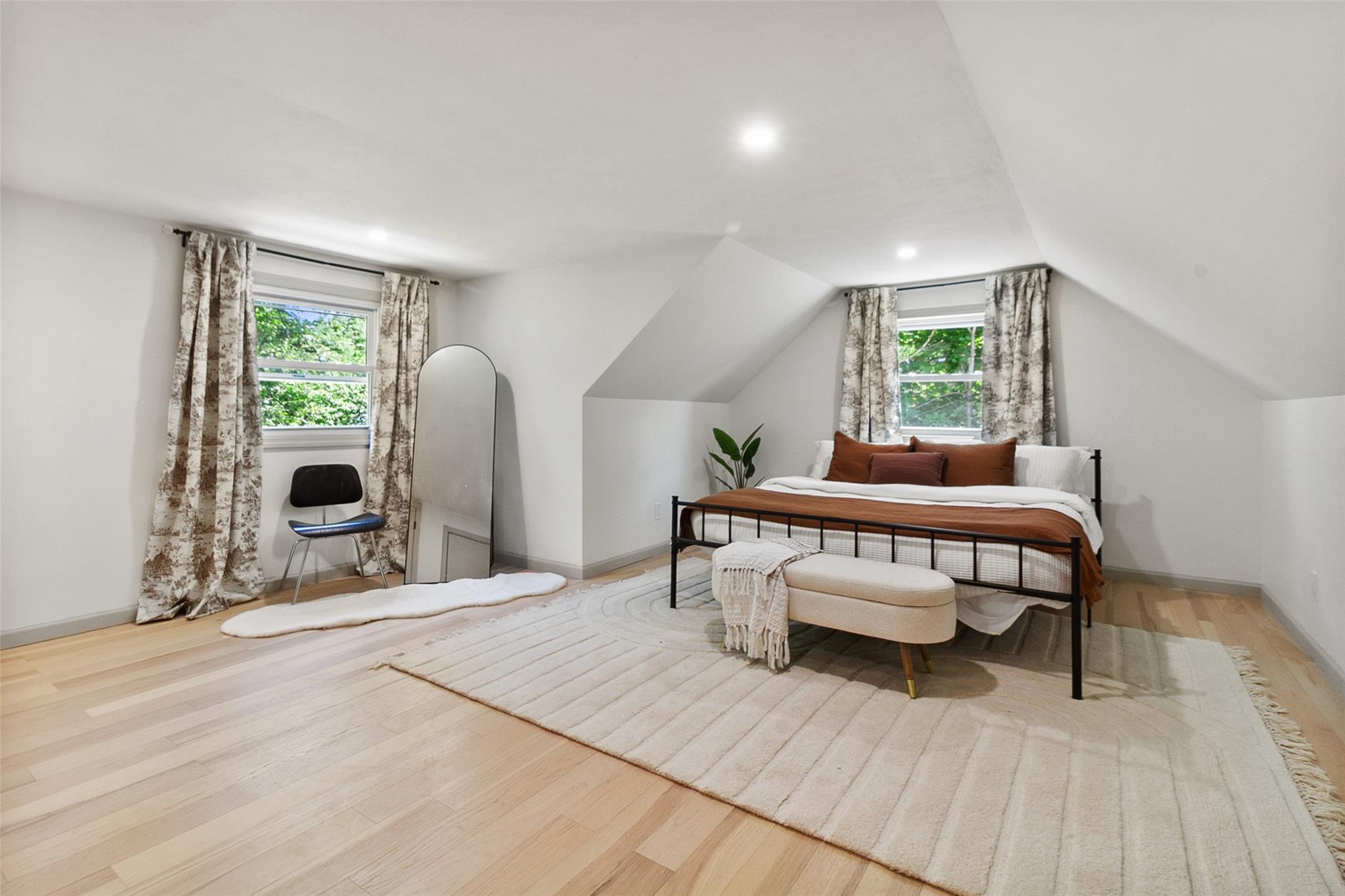 2 Honey Lane, Wappingers Falls, NY 12590