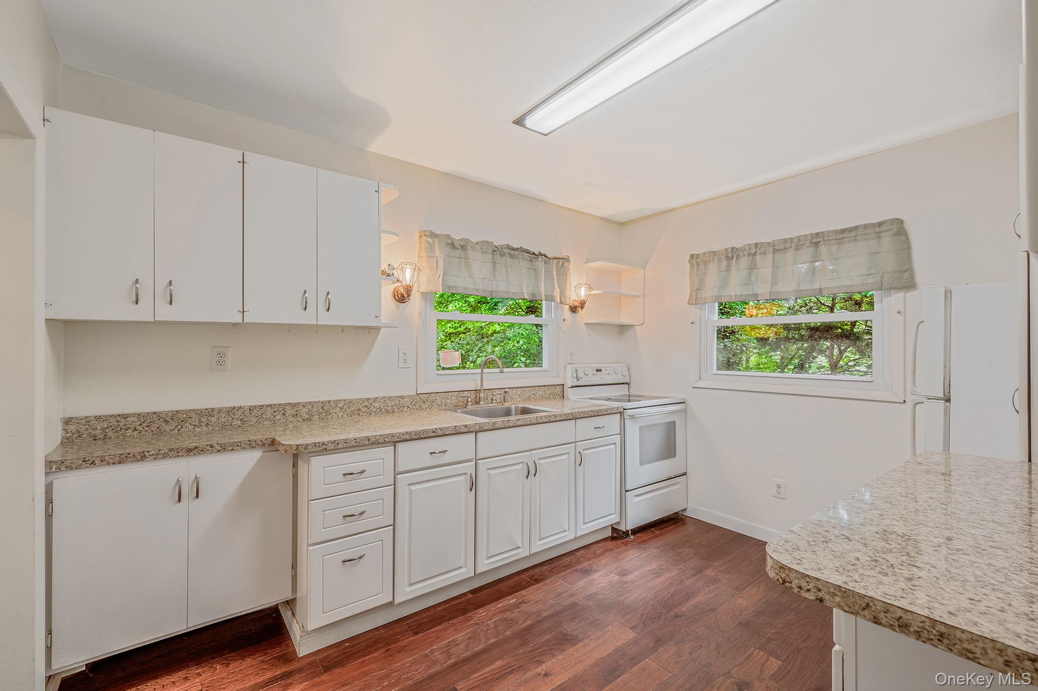 7 1st Street, Nesconset, NY 11767