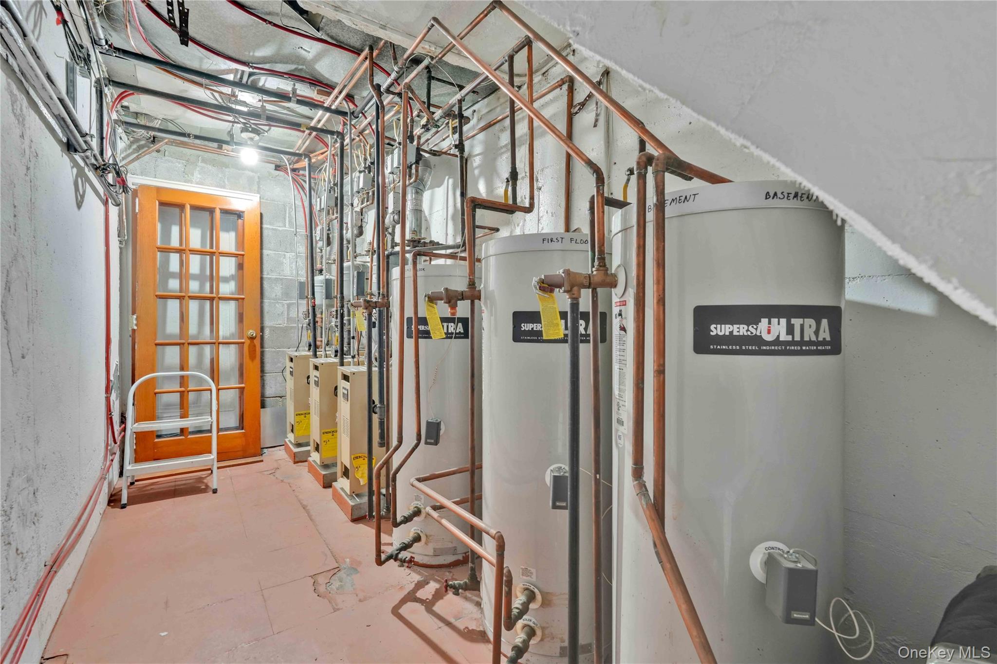 2120 23rd Drive, Astoria, NY 11105