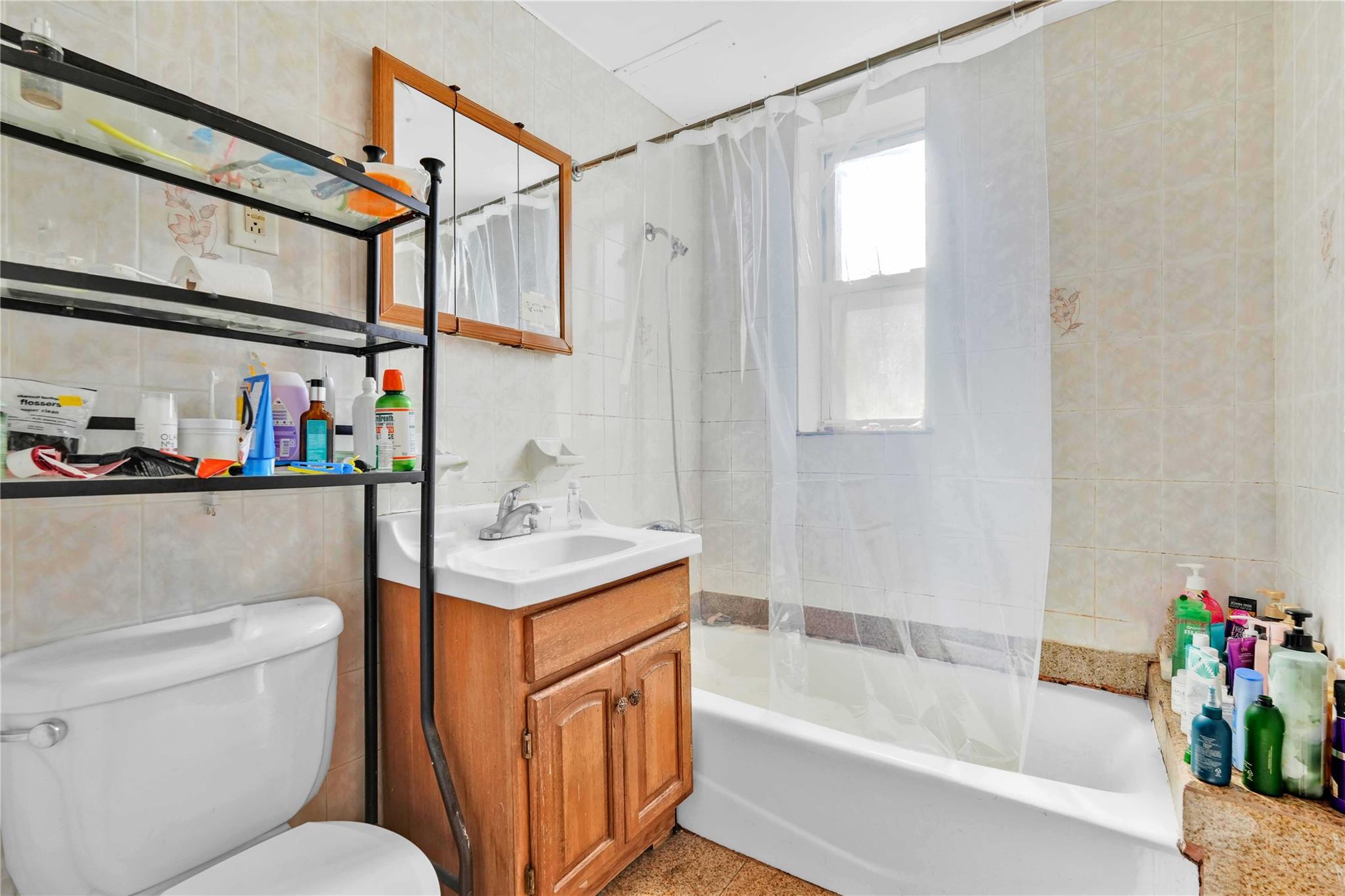 2120 23rd Drive, Astoria, NY 11105