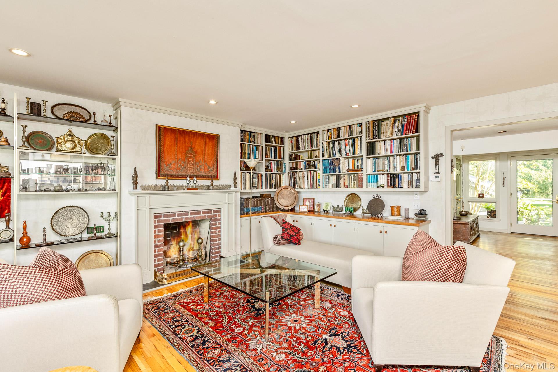 5 Shore Drive, Setauket, NY 11733