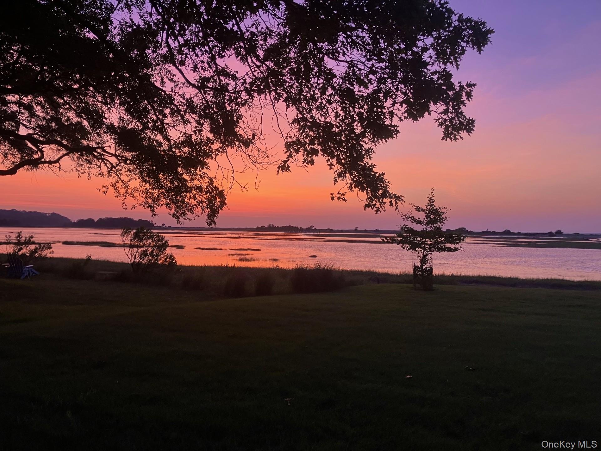 5 Shore Drive, Setauket, NY 11733