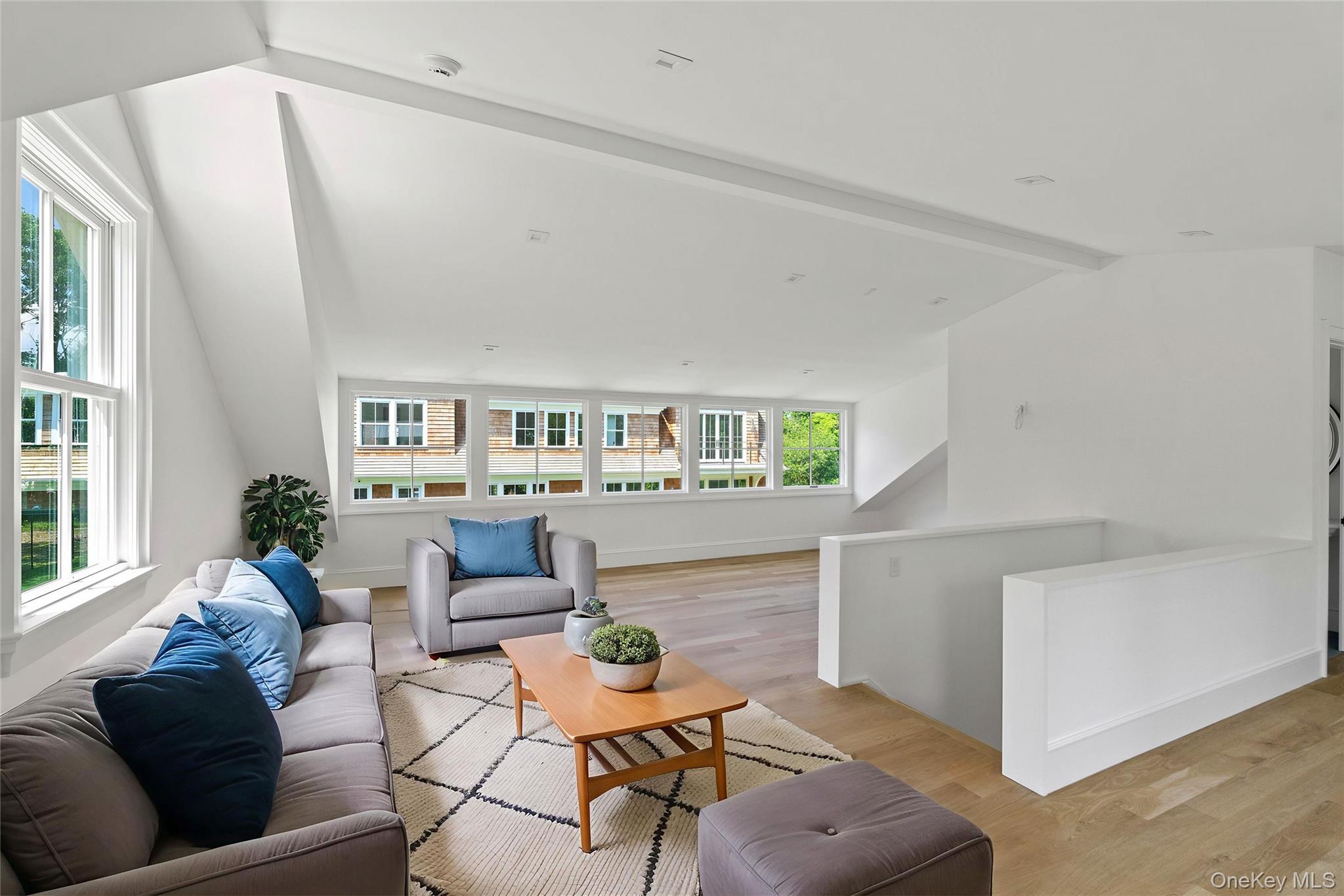 161 South Road, Westhampton, NY 11977