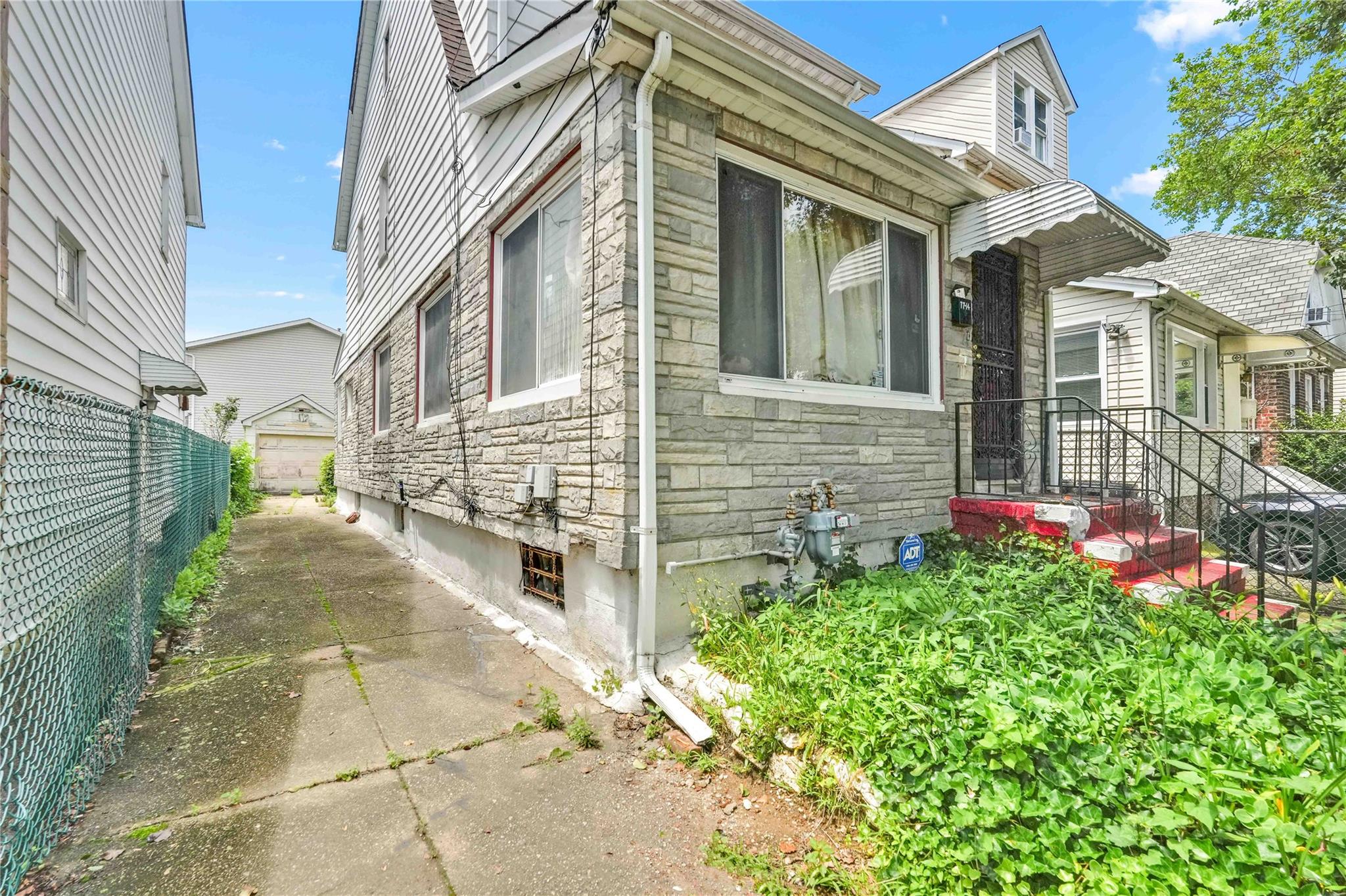 77-14 162nd Street, Fresh Meadows, NY 11366