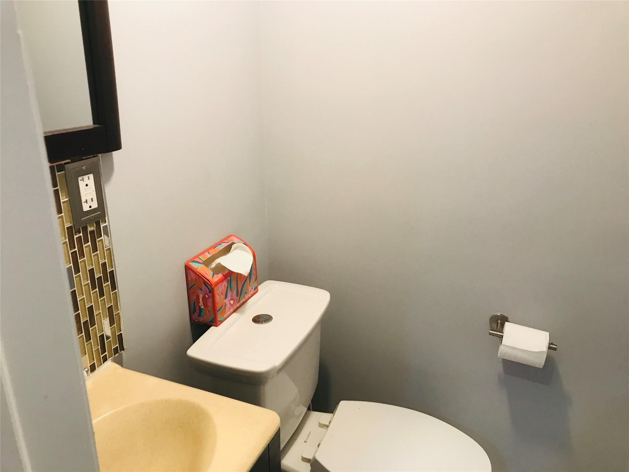 92-38 77th Street, Woodhaven, NY 11421