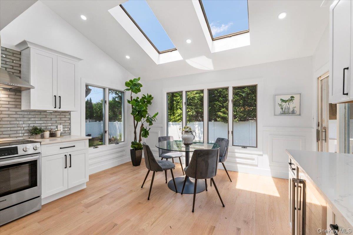 77 Bounty Lane, Jericho, NY 11753