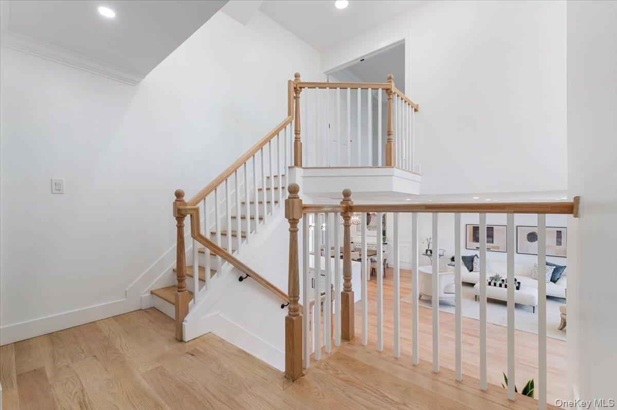 77 Bounty Lane, Jericho, NY 11753