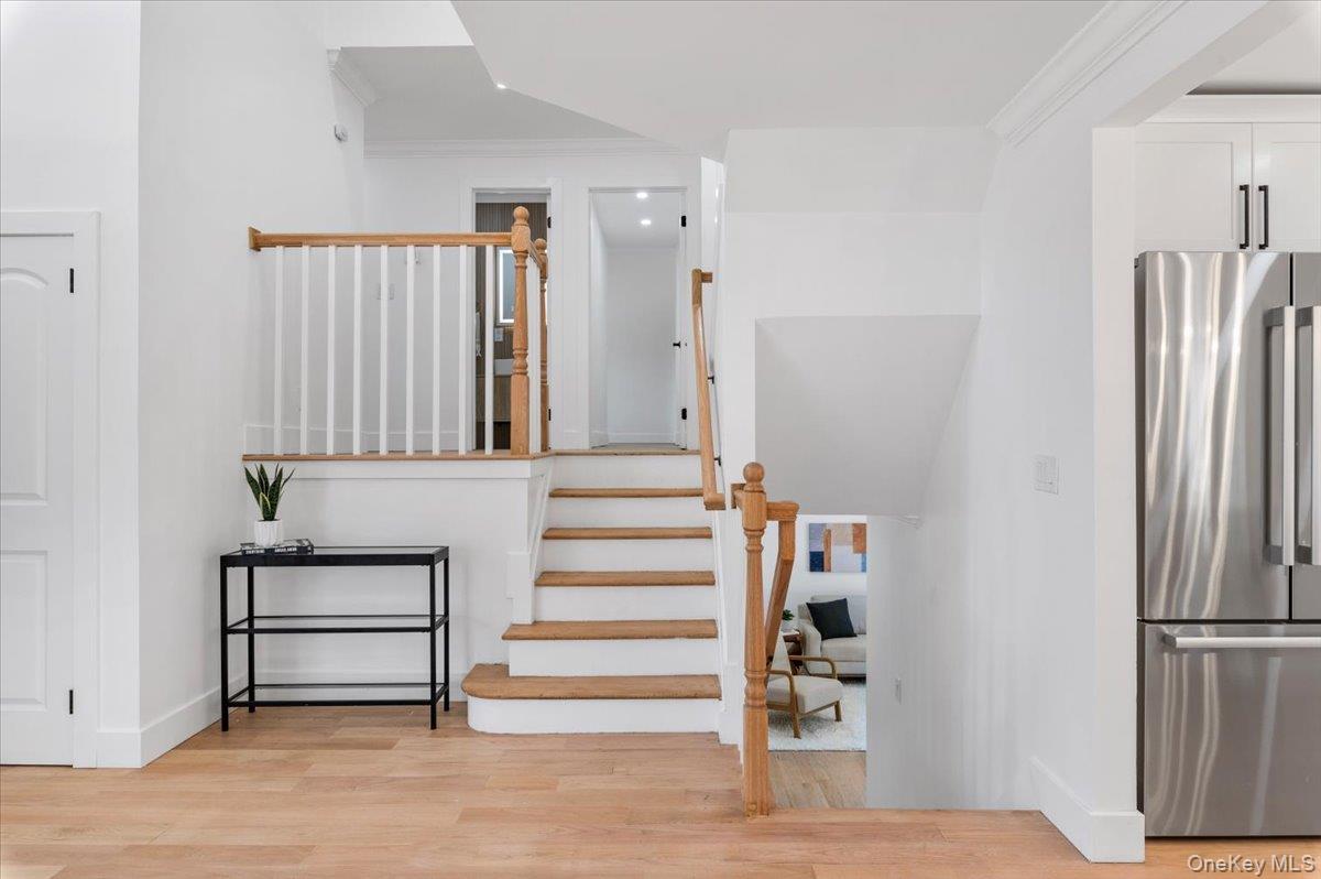 77 Bounty Lane, Jericho, NY 11753