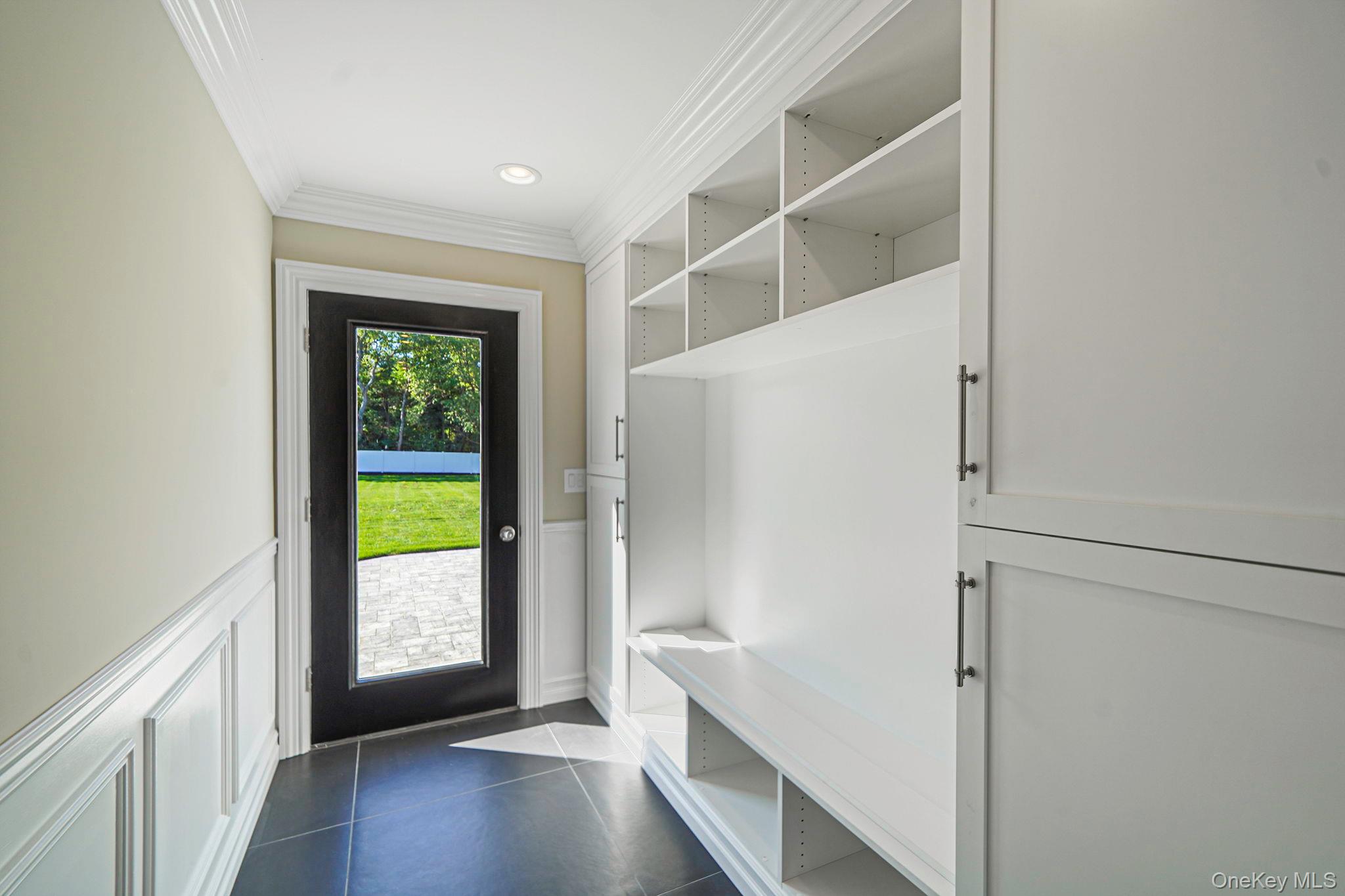 14 Quintree Lane, Melville, NY 11747