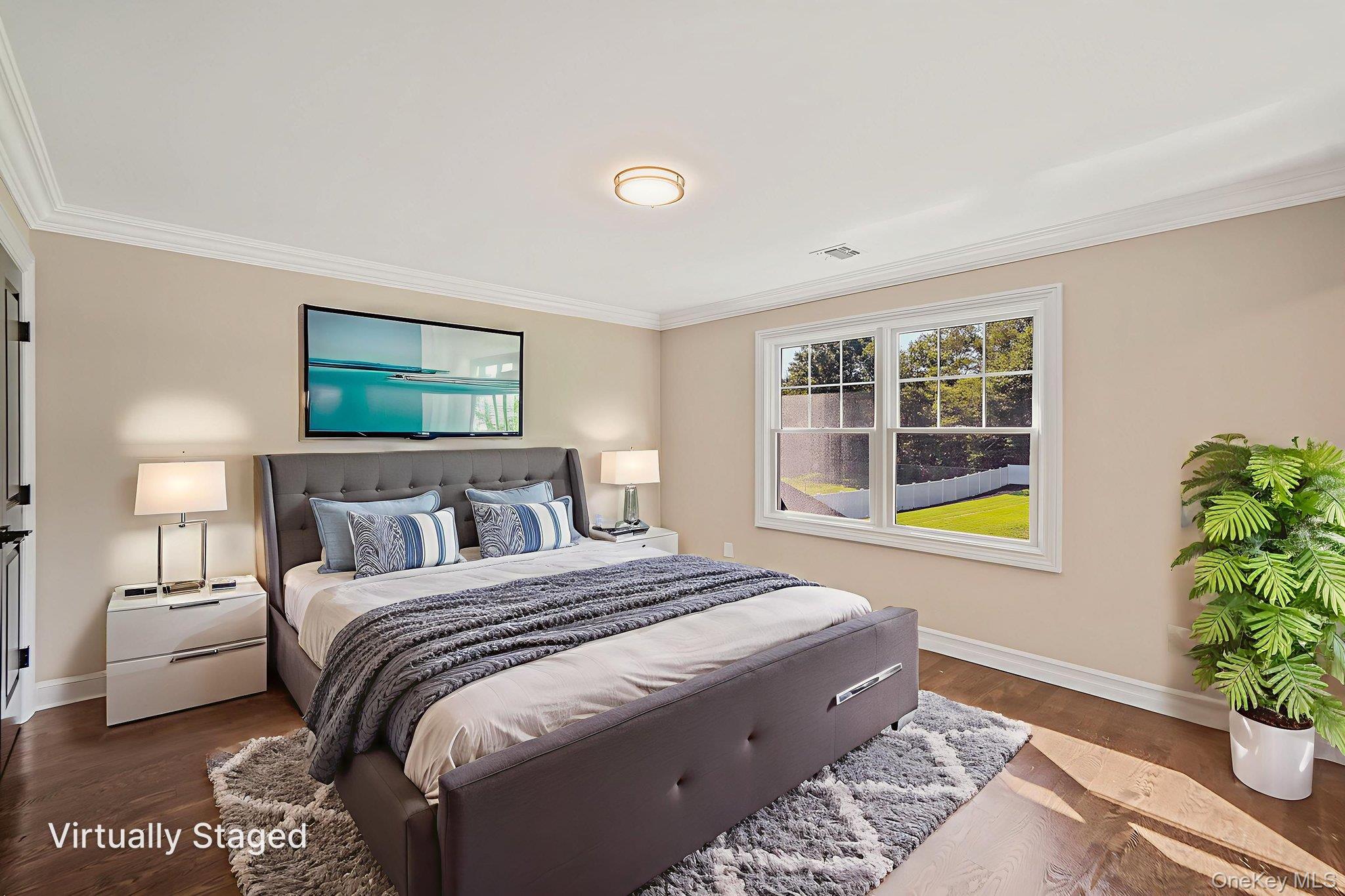 14 Quintree Lane, Melville, NY 11747