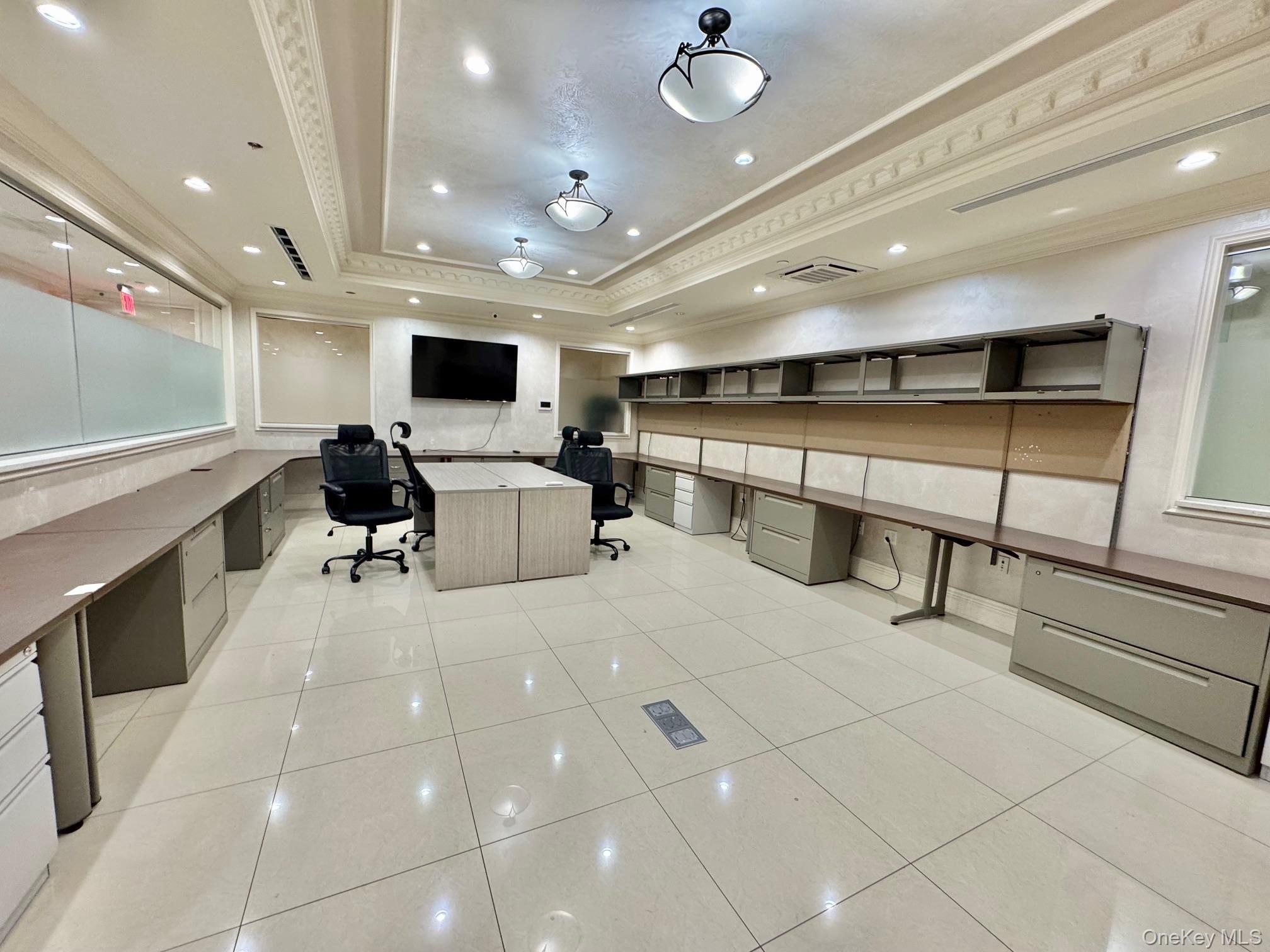 21515 Northern Boulevard, Bayside, NY 11361