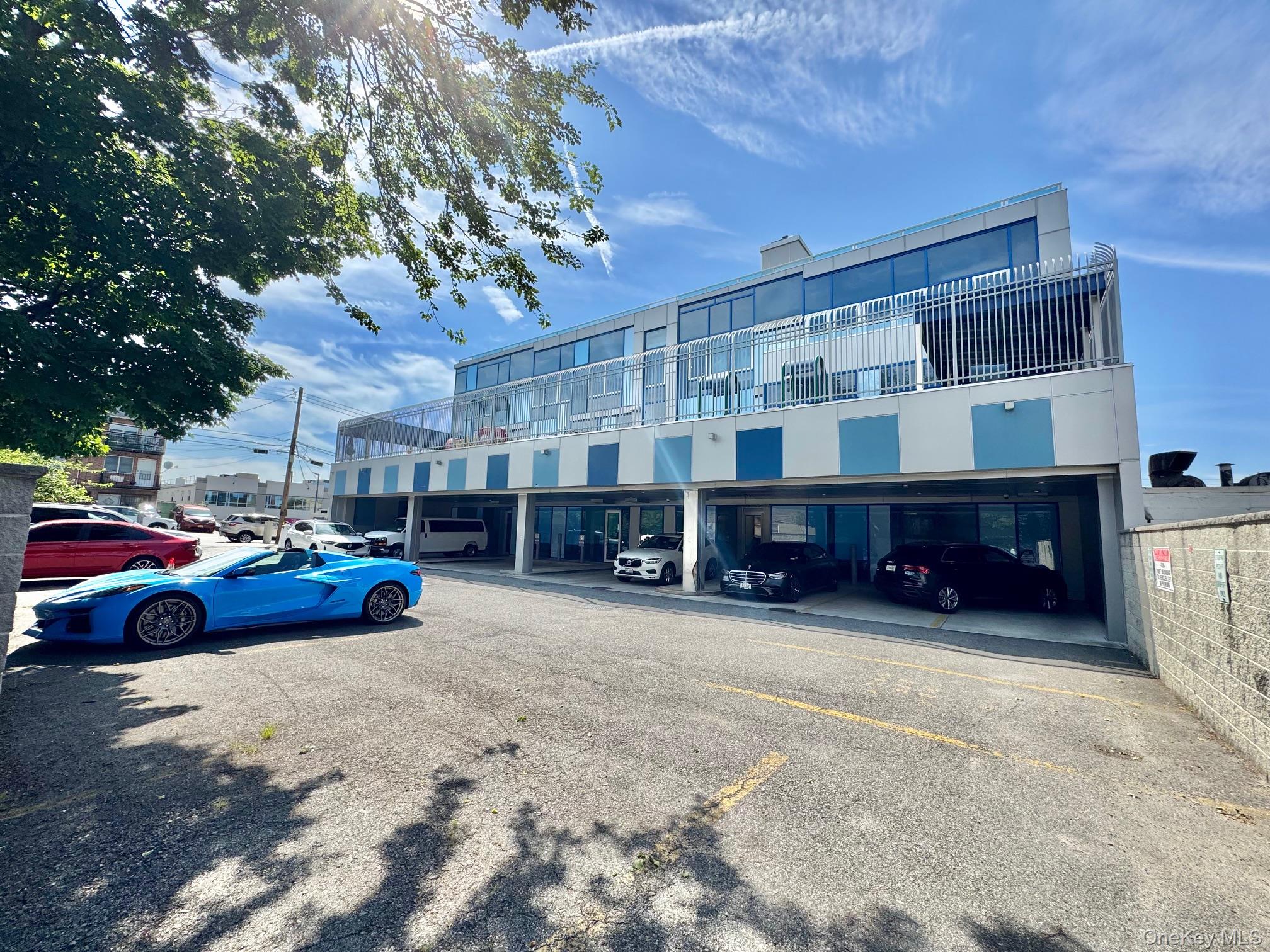 21515 Northern Boulevard, Bayside, NY 11361