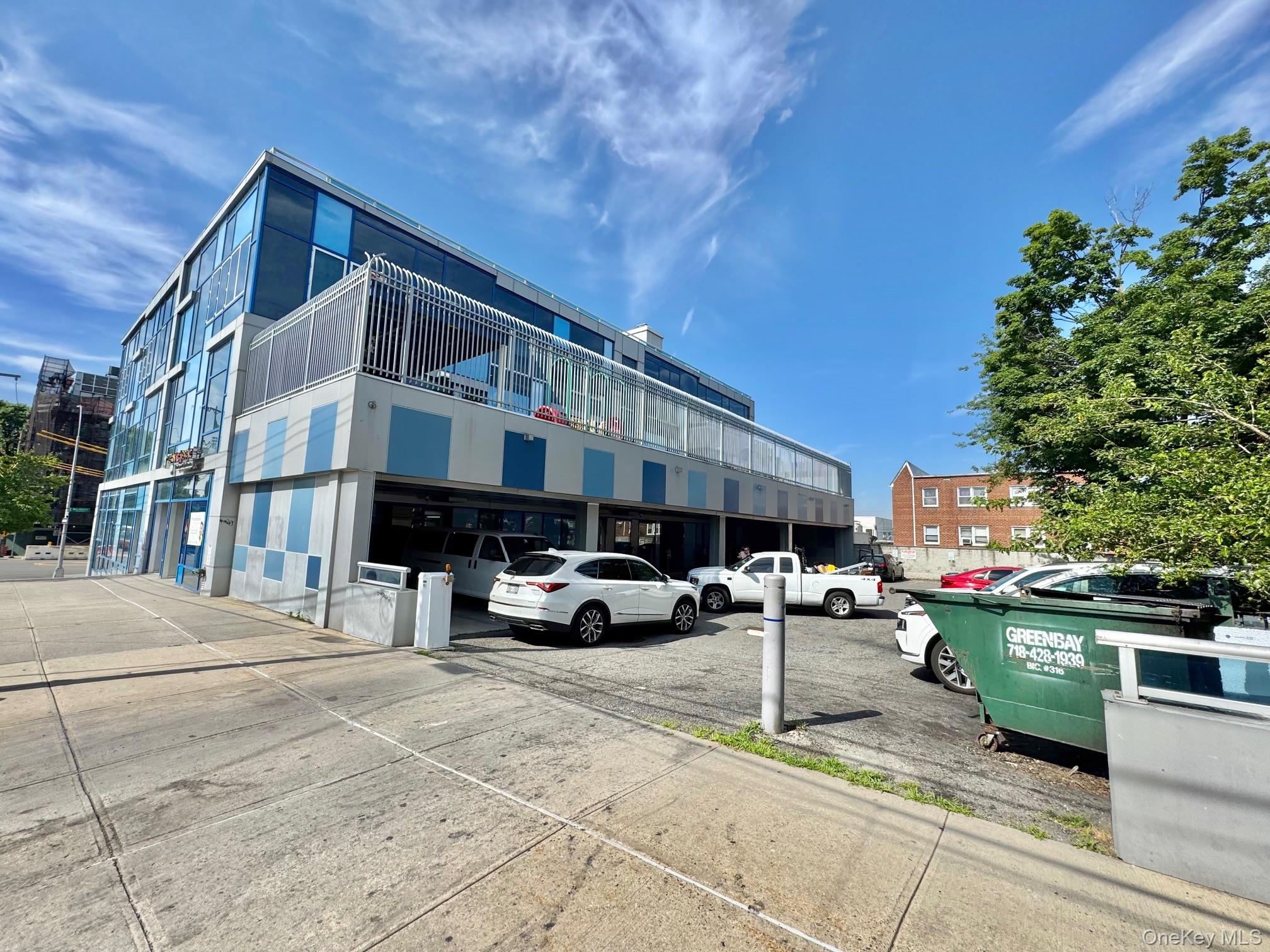 21515 Northern Boulevard, Bayside, NY 11361