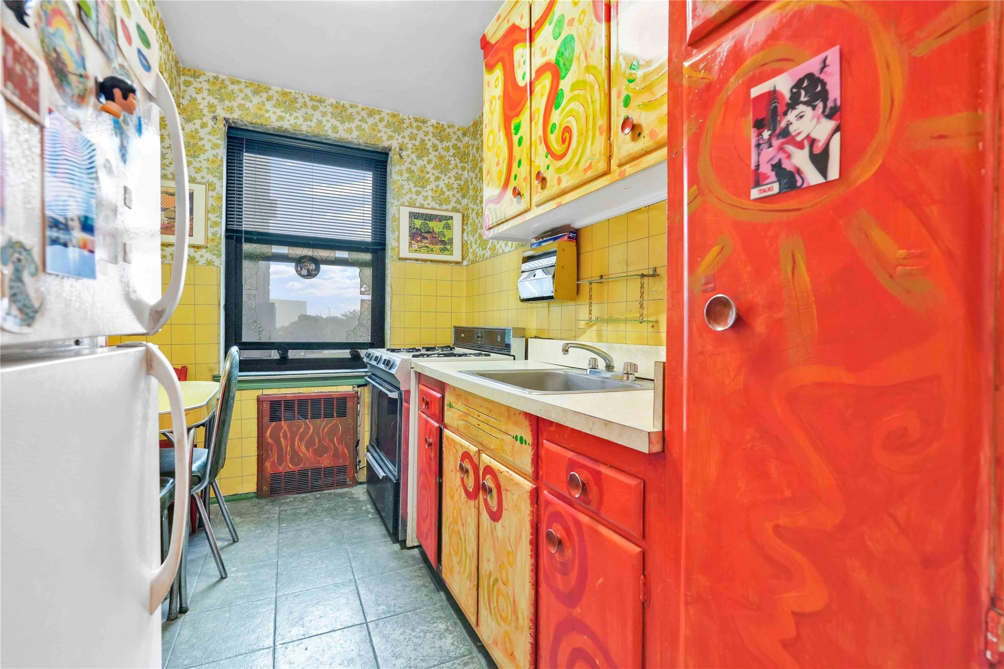 26-20 141st Street # 2G, Flushing, NY 11354