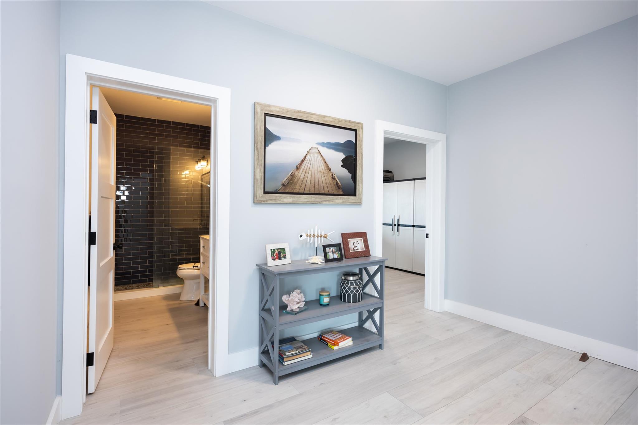 390 E Shore Road, Lindenhurst, NY 11757