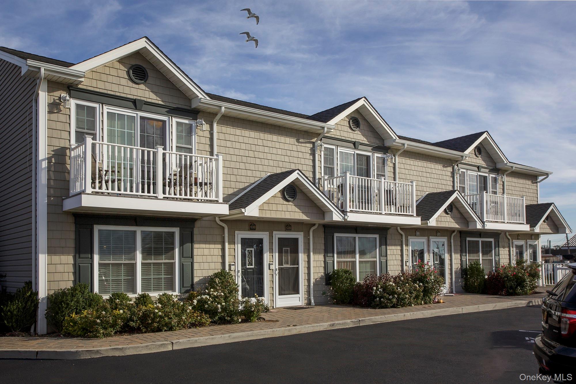 60 Front Street # A201, East Rockaway, NY 11518