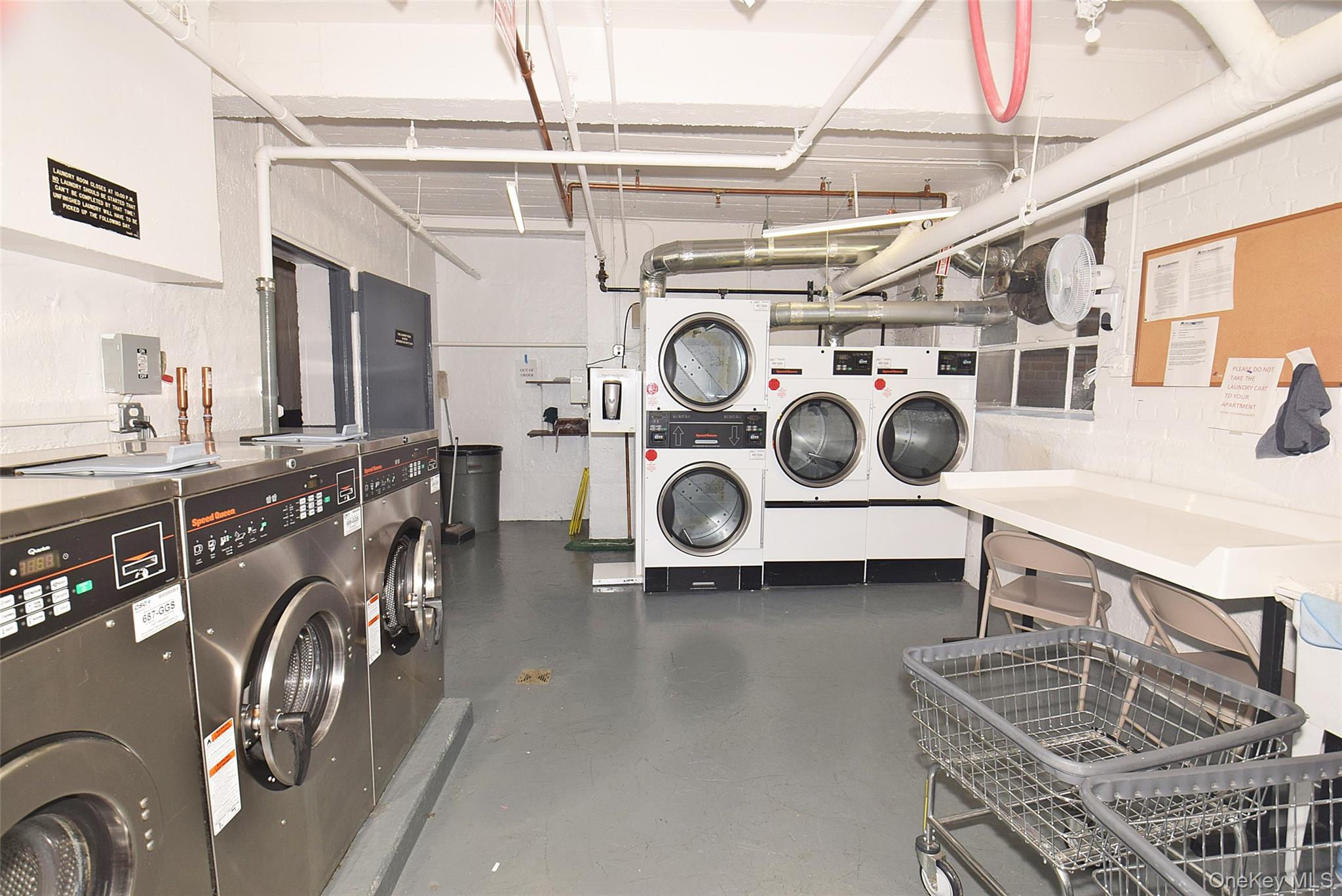 18-70 211th Street # 5K, Bayside, NY 11360