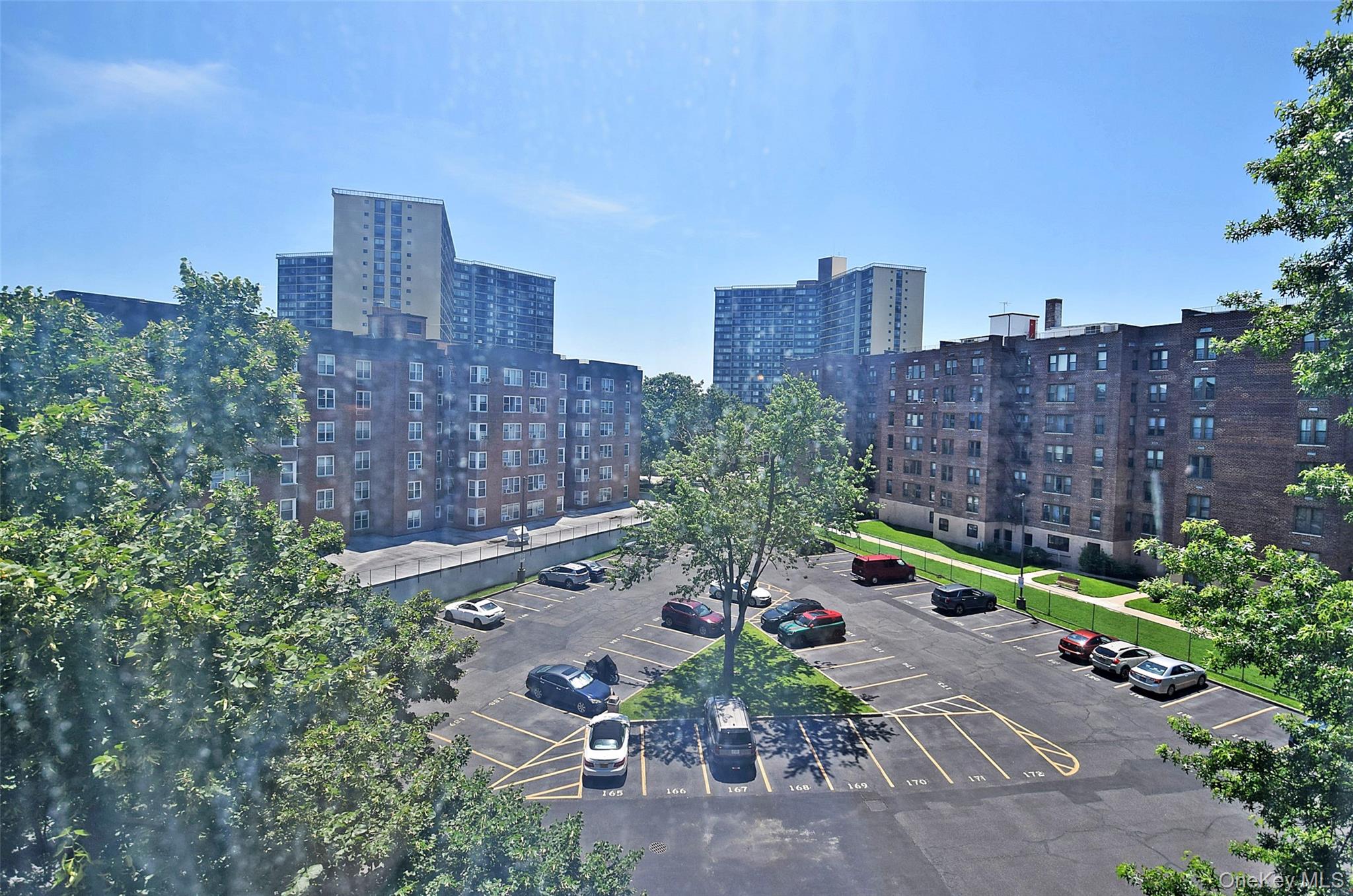 18-70 211th Street # 5K, Bayside, NY 11360