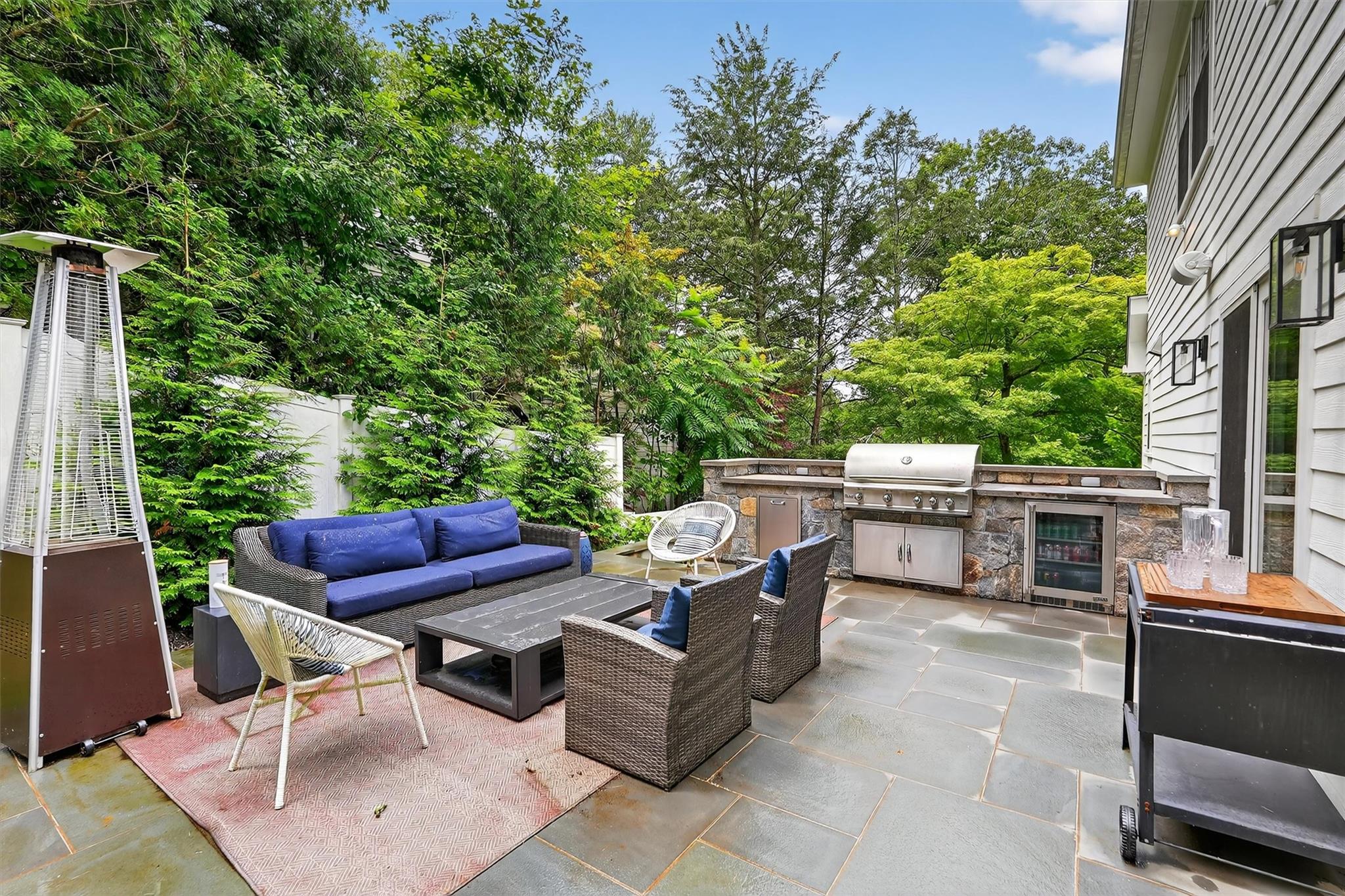 29 Cedar Lane, Pleasantville, NY 10570