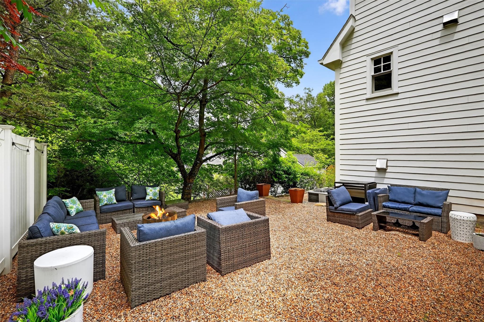 29 Cedar Lane, Pleasantville, NY 10570