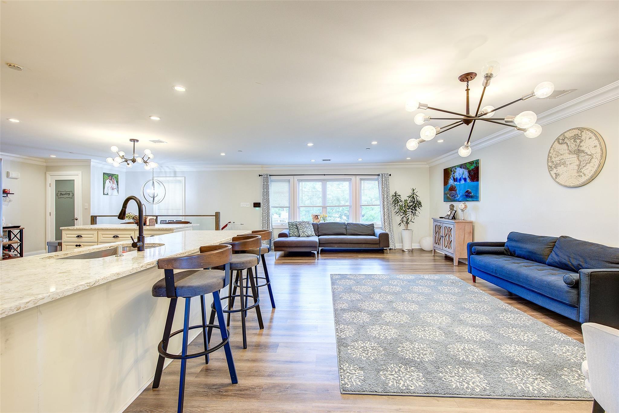 615 Pearl Street, Oceanside, NY 11572