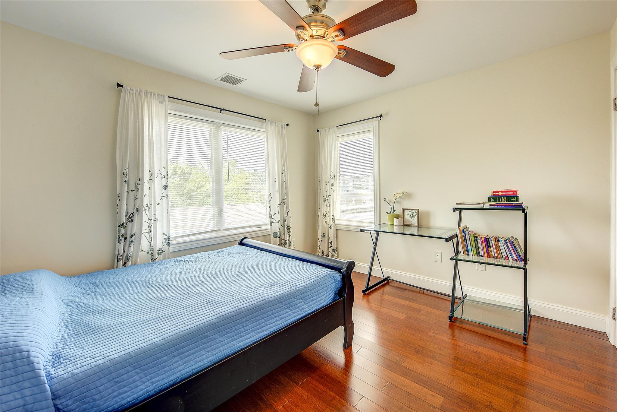 615 Pearl Street, Oceanside, NY 11572