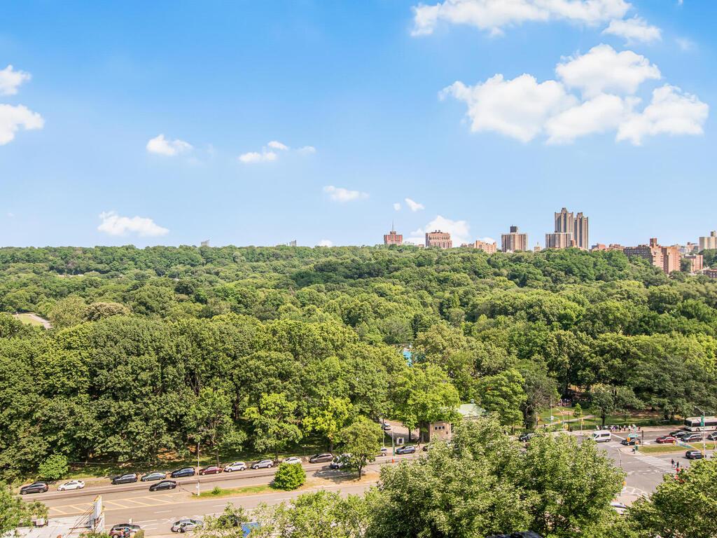 4414 Cayuga Avenue # 6E, Bronx, NY 10471