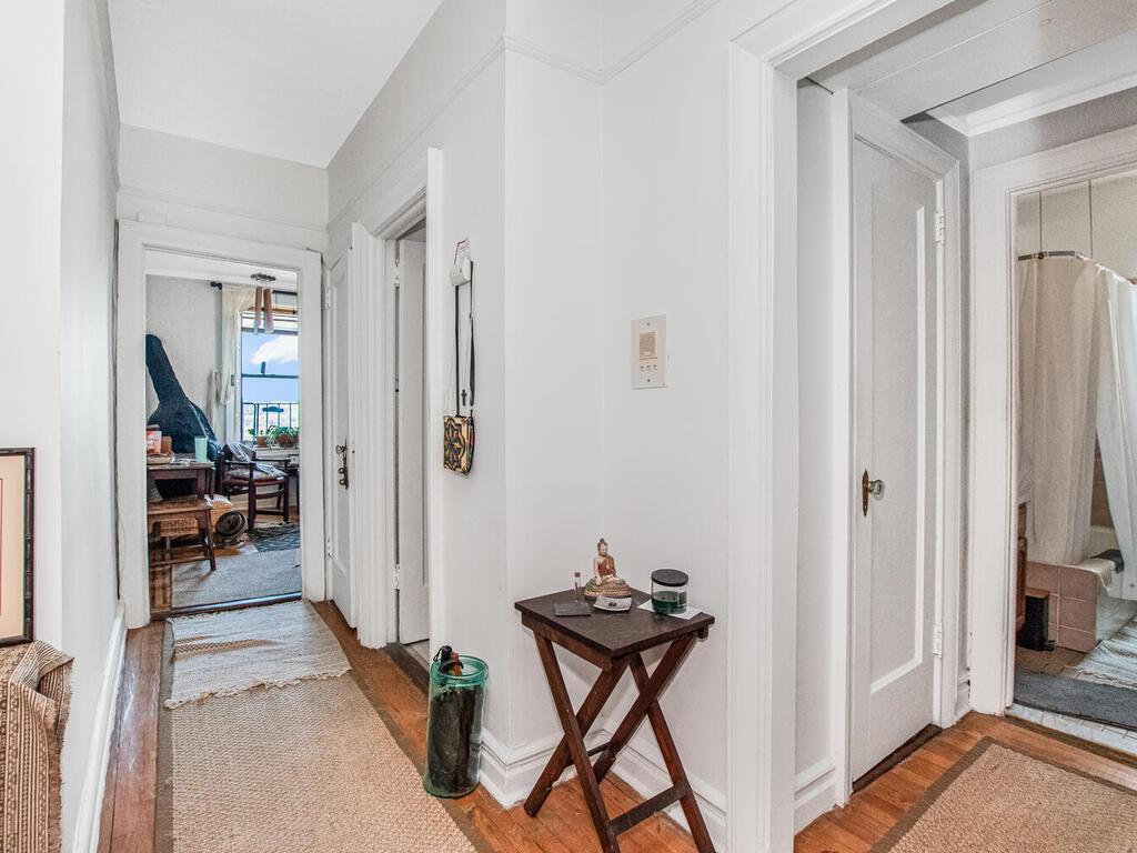 4414 Cayuga Avenue # 6E, Bronx, NY 10471