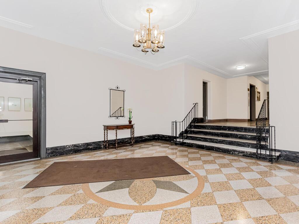 4414 Cayuga Avenue # 6E, Bronx, NY 10471