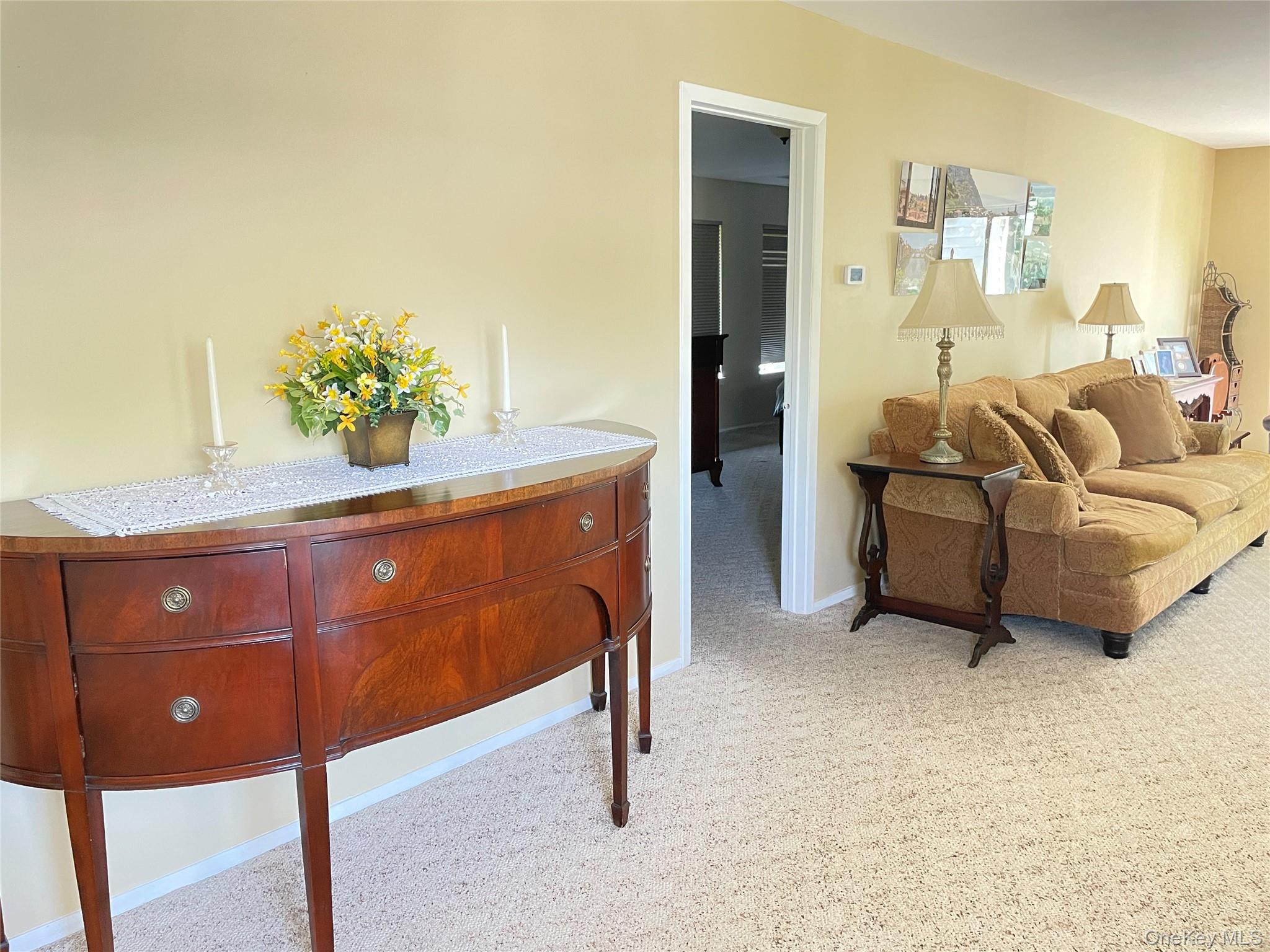 419 Elton Court, Saint James, NY 11780