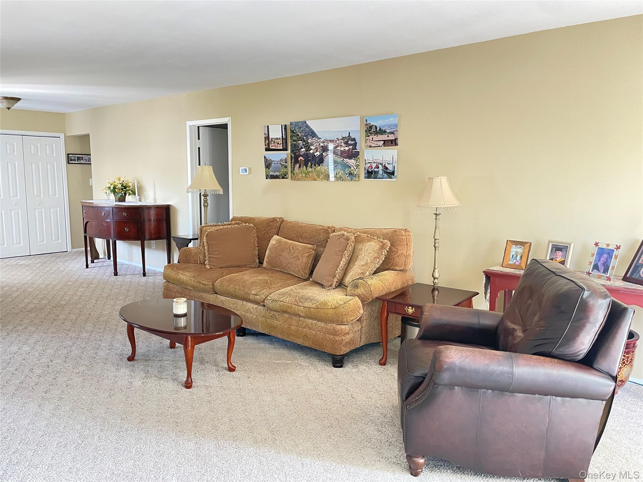 419 Elton Court, Saint James, NY 11780