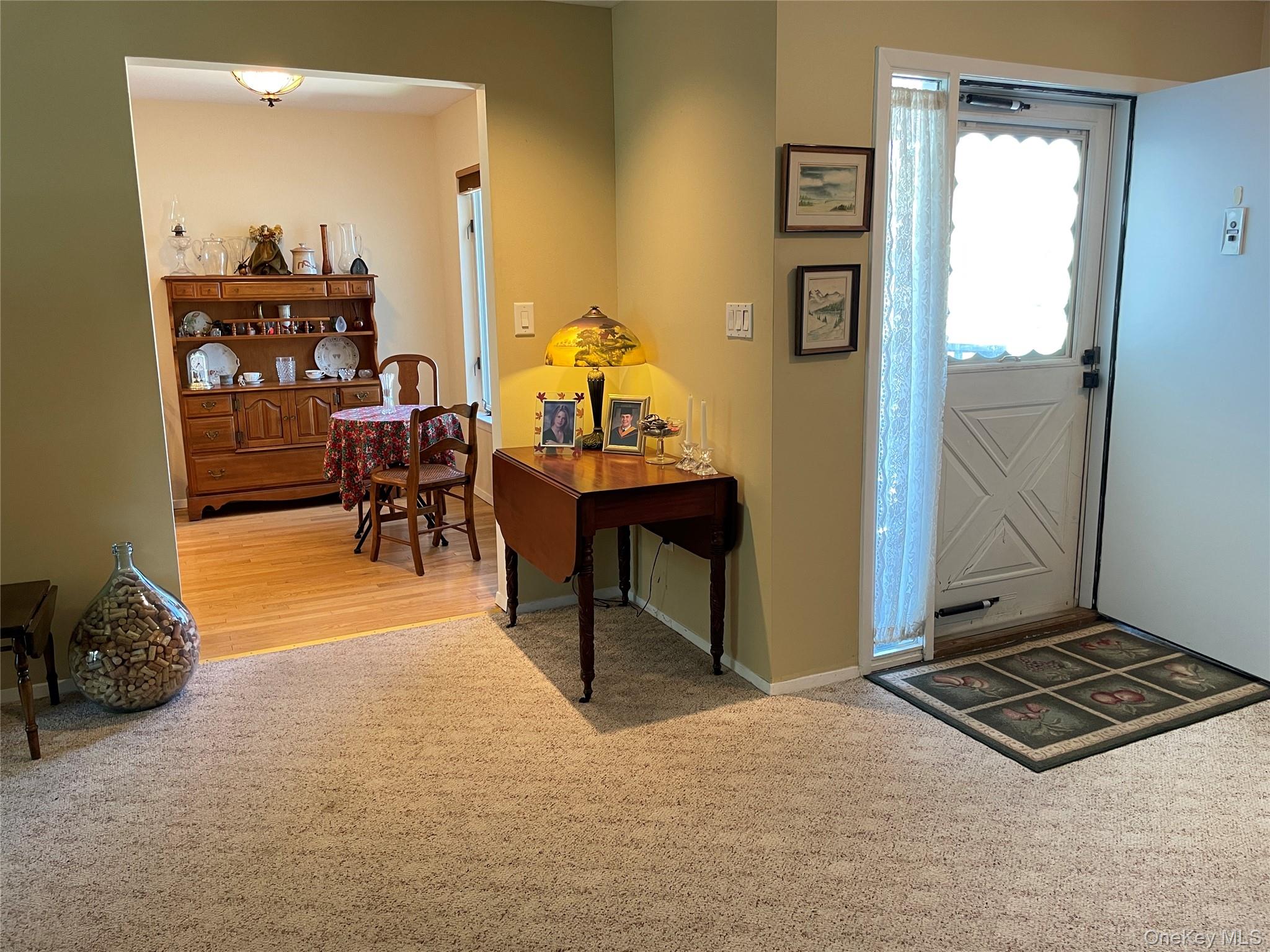 419 Elton Court, Saint James, NY 11780