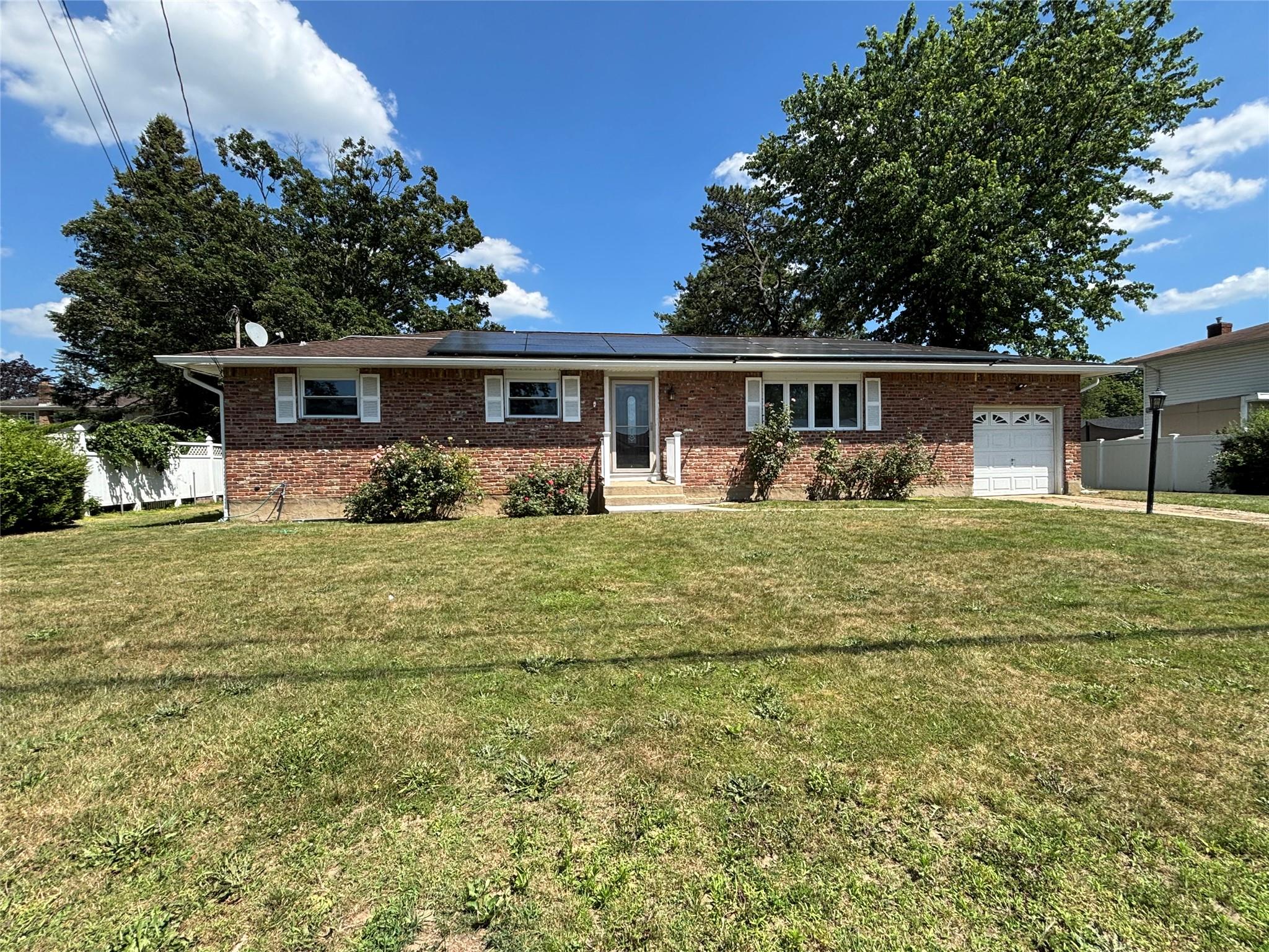 147 Maida Avenue, Deer Park, NY 11729
