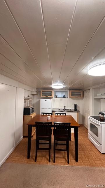 422 Saint Agnes Place, Franklin Square, NY 11010