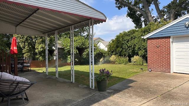 422 Saint Agnes Place, Franklin Square, NY 11010