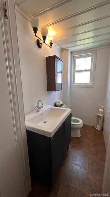 422 Saint Agnes Place, Franklin Square, NY 11010