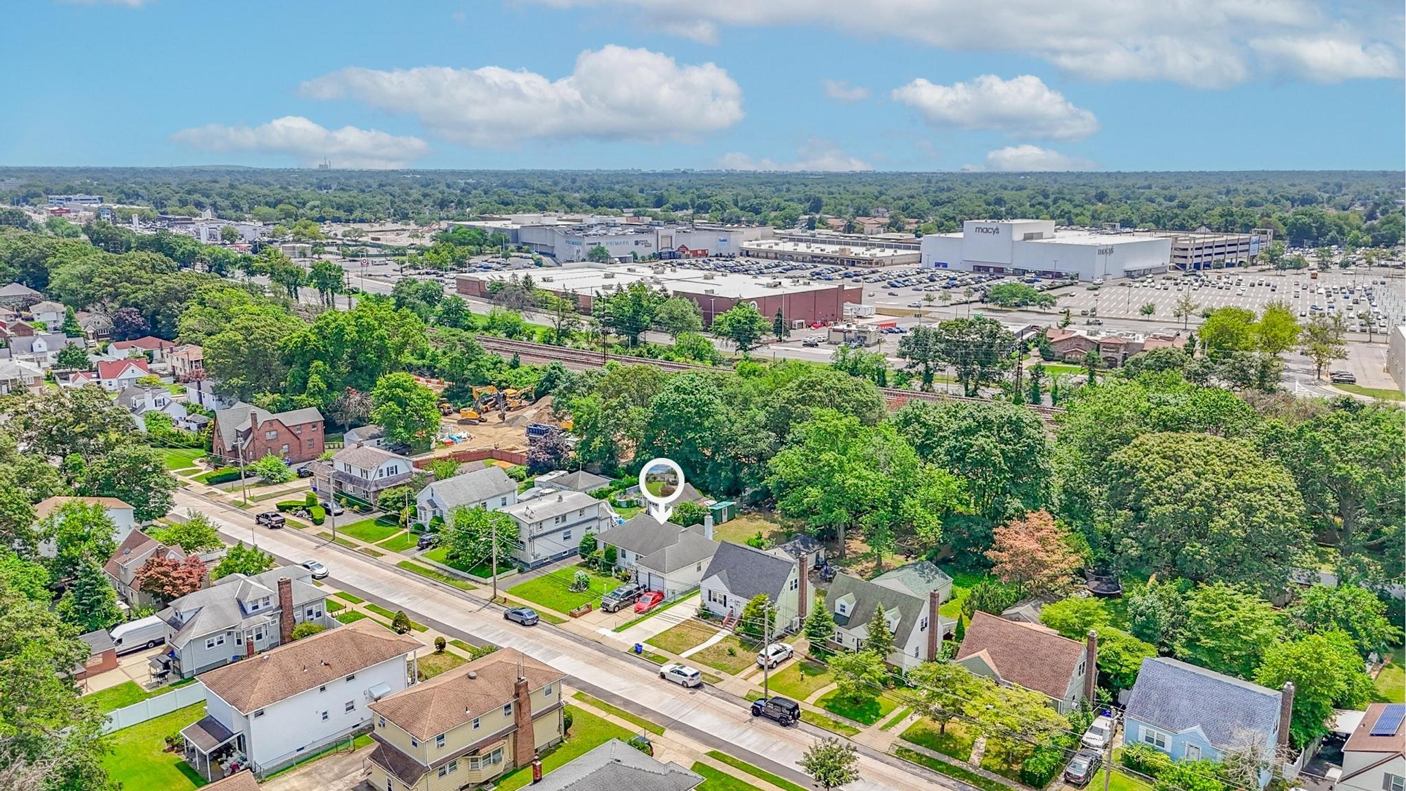 92 Fir Street, Valley Stream, NY 11580