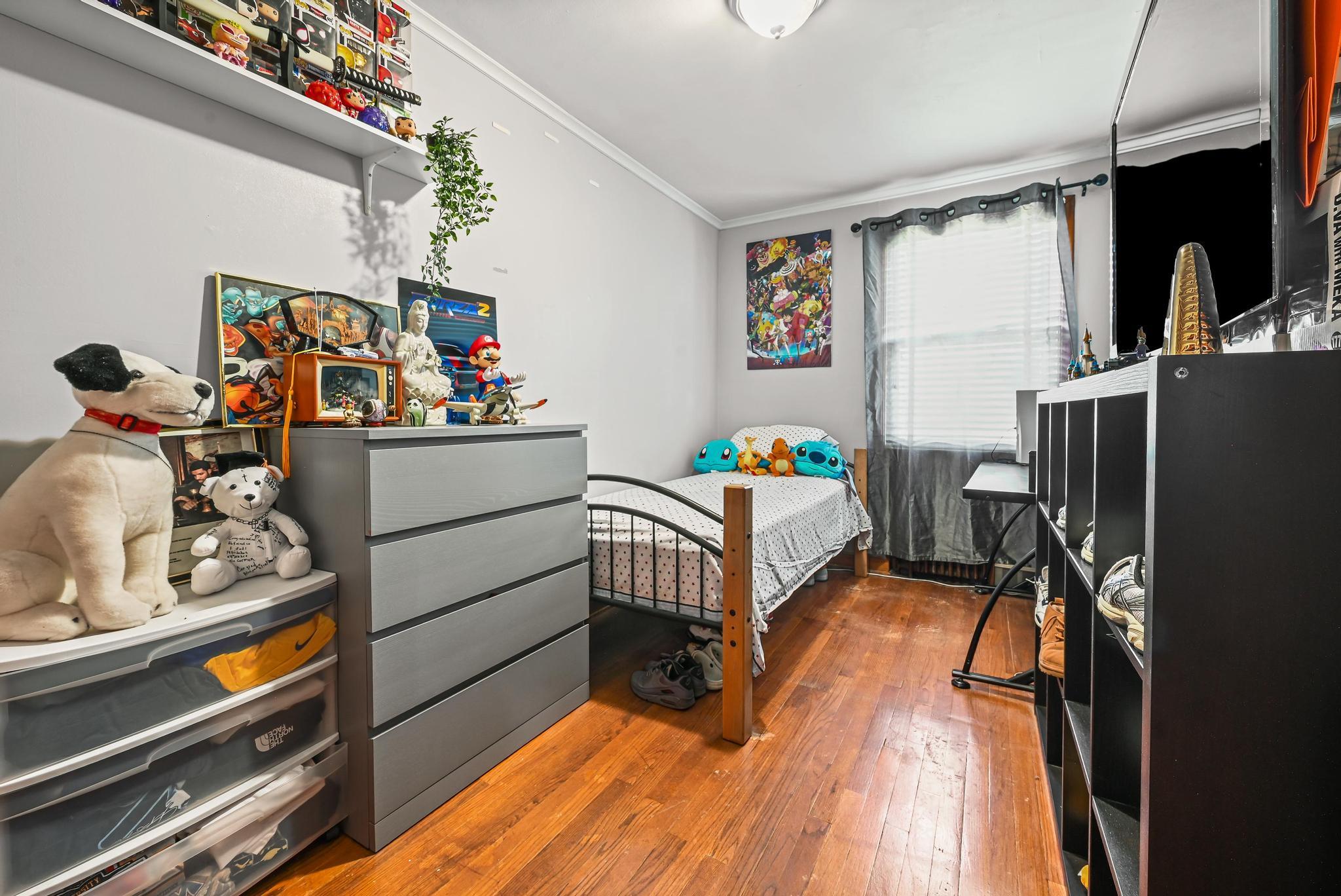 92 Fir Street, Valley Stream, NY 11580