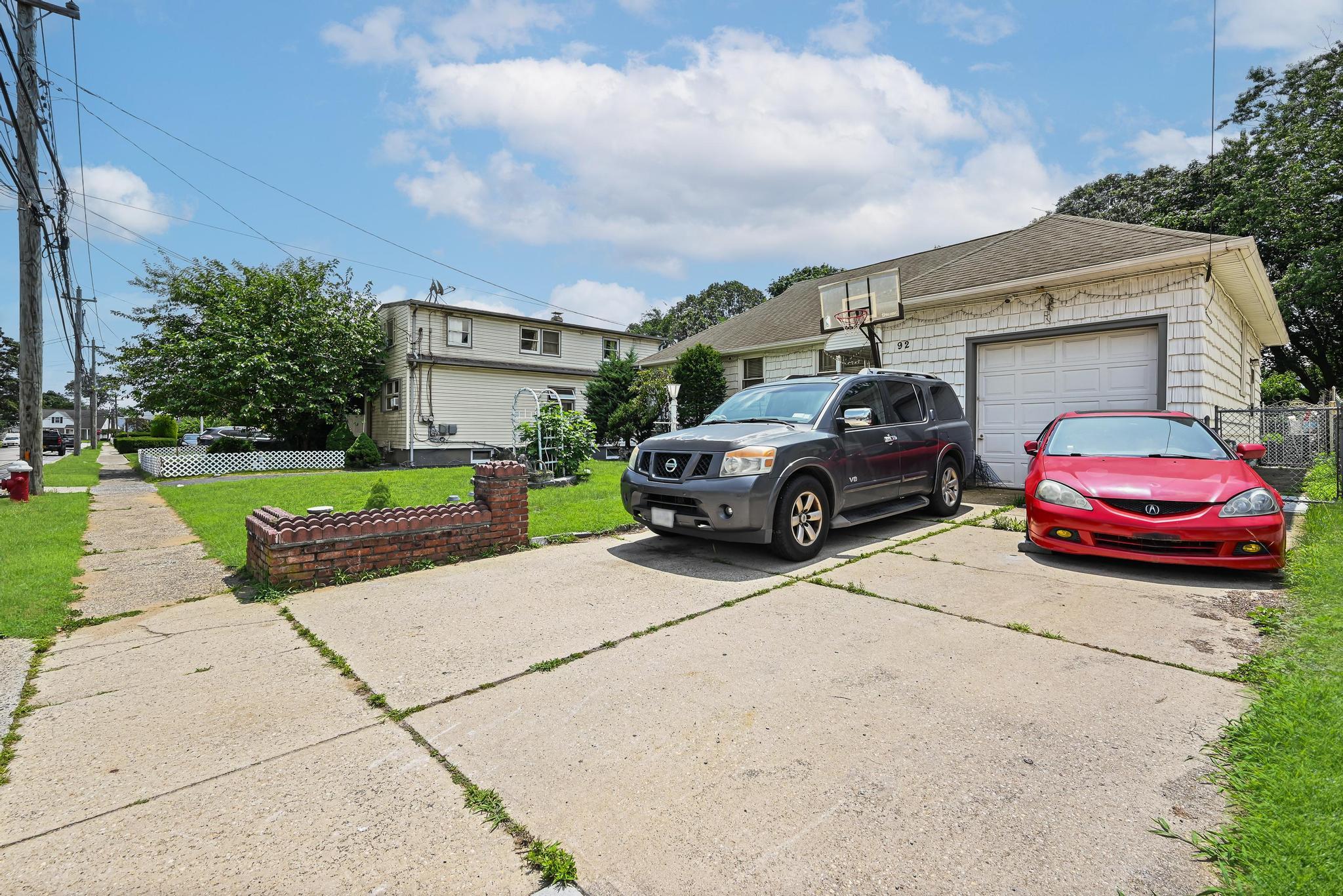 92 Fir Street, Valley Stream, NY 11580