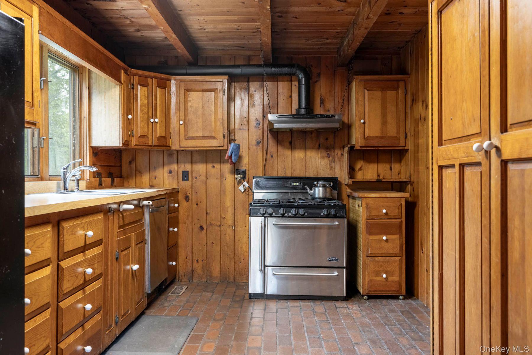 340 Lower Cady Road, Chatham, NY 12136