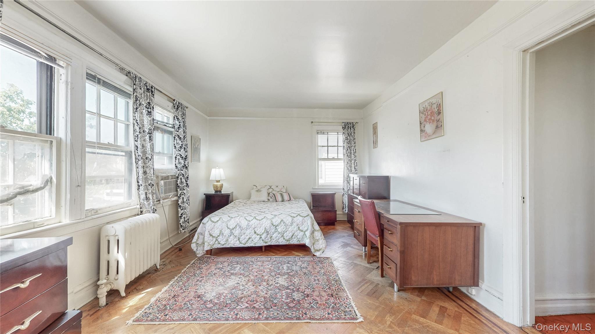 151-07 85th Avenue, Briarwood, NY 11432