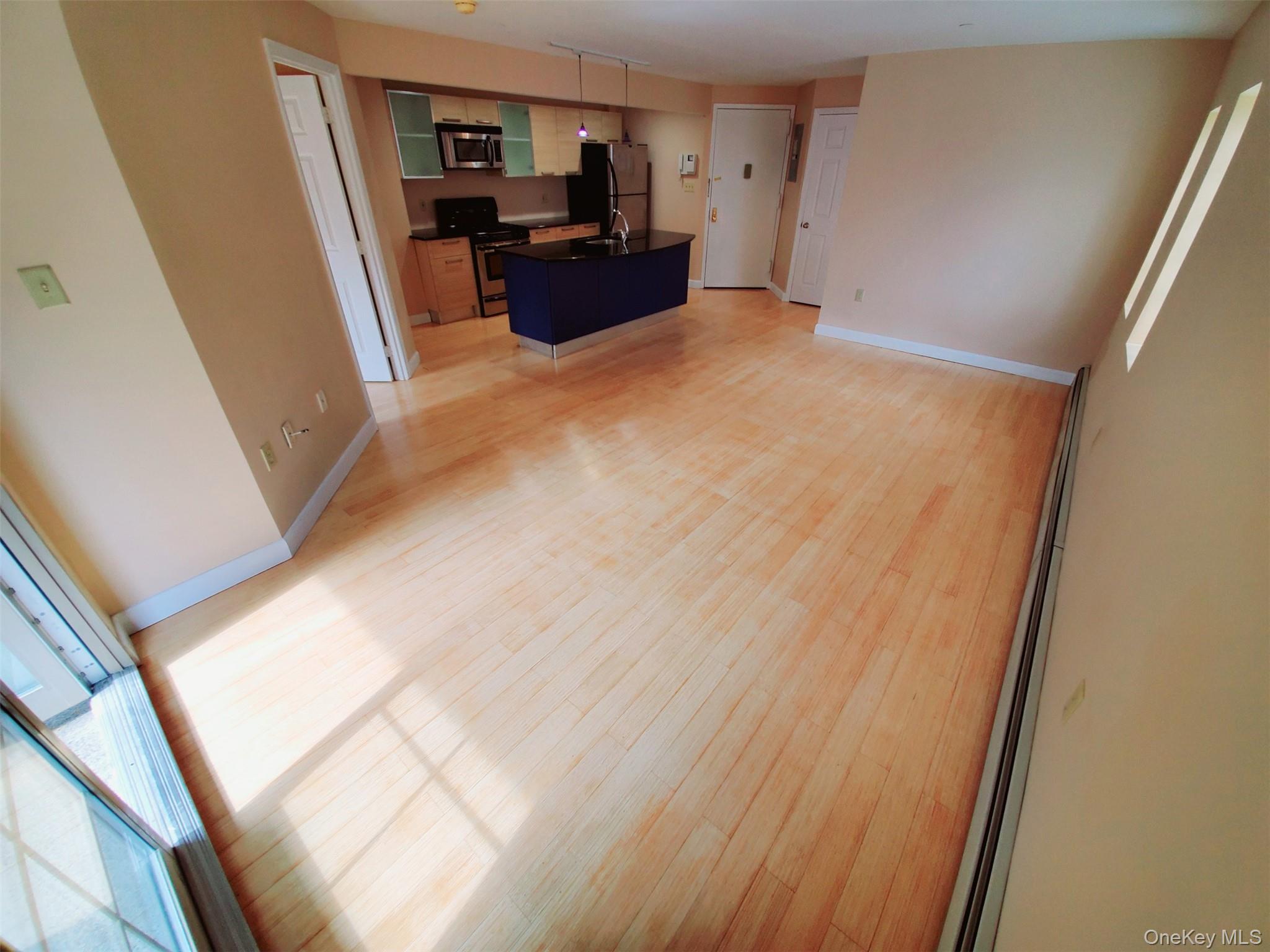 83-75 117th Street # 2D, Kew Gardens, NY 11418