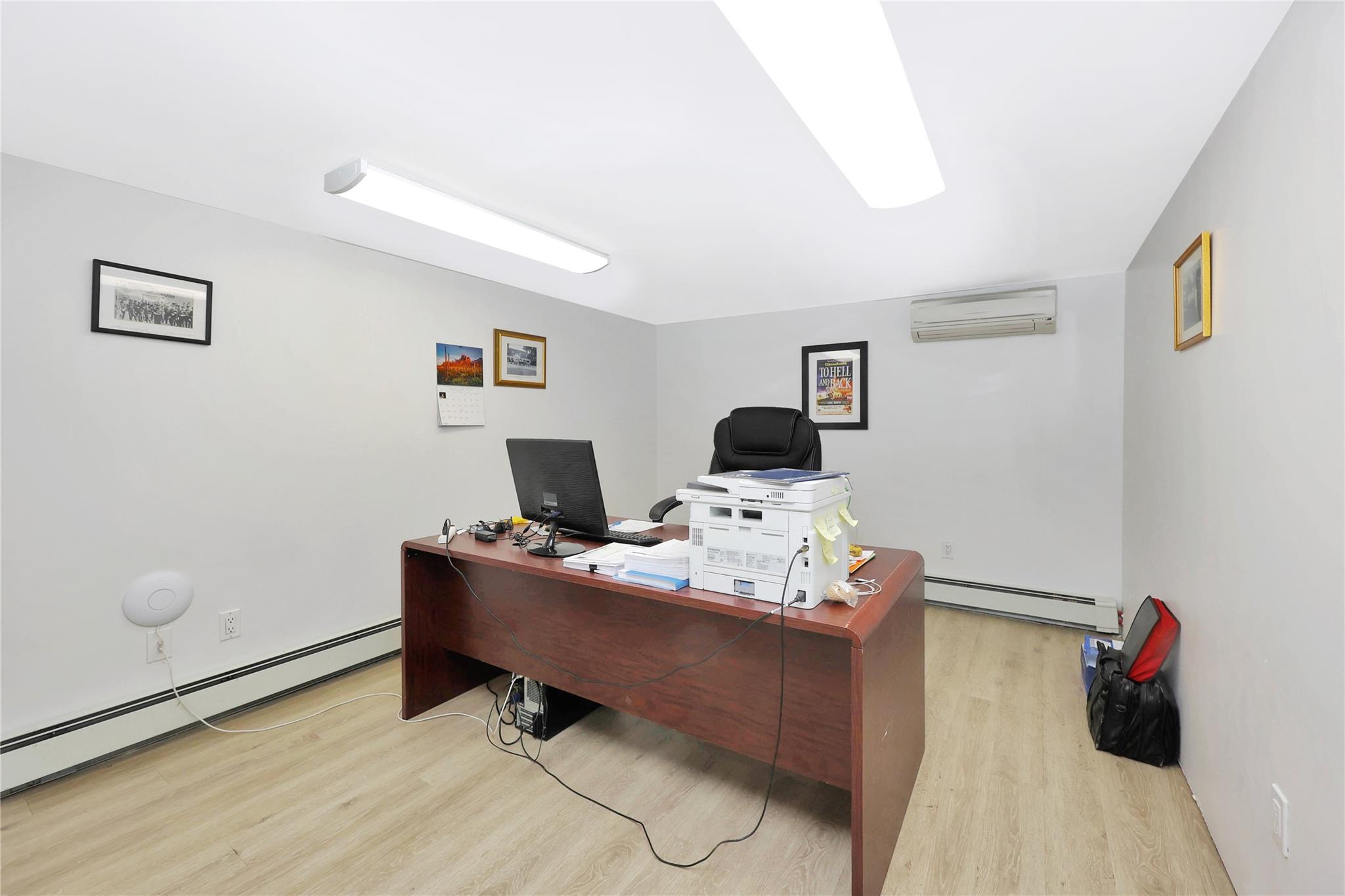 111 Conklin Street, Farmingdale, NY 11735