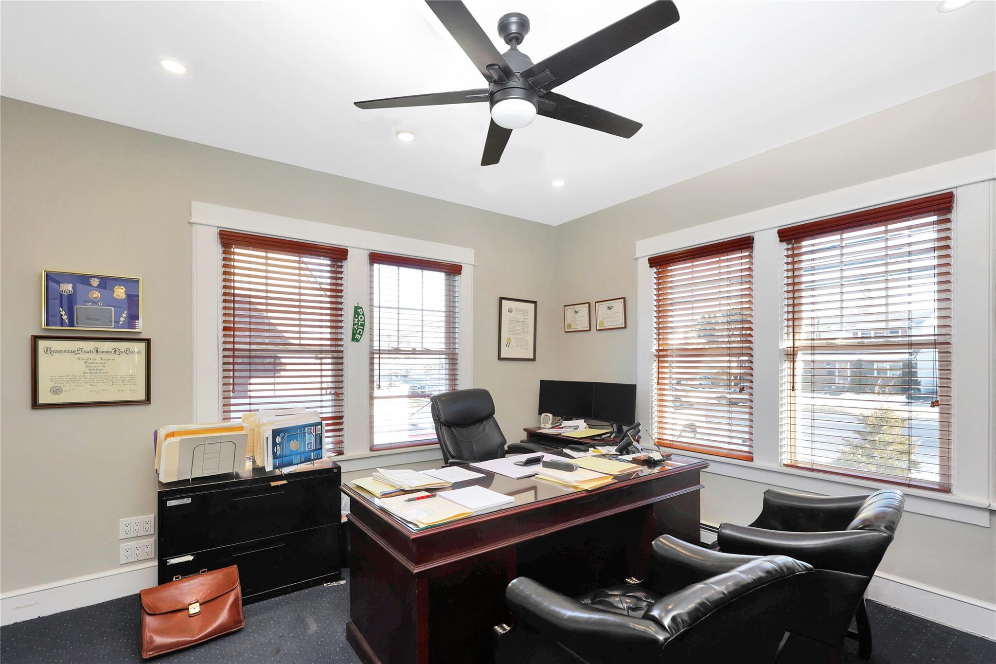 111 Conklin Street, Farmingdale, NY 11735