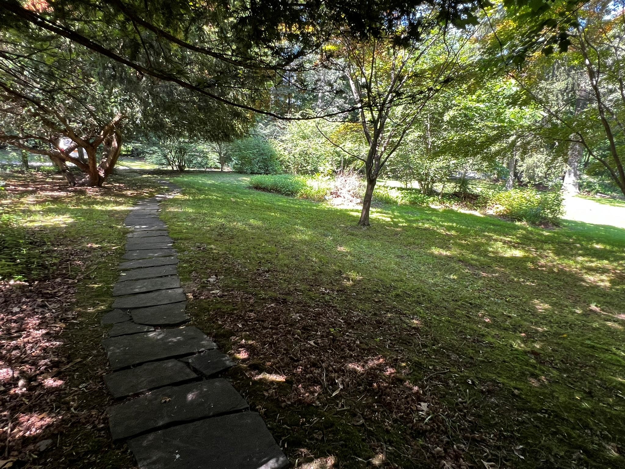 2 Briar Lane, Crompond, NY 10517