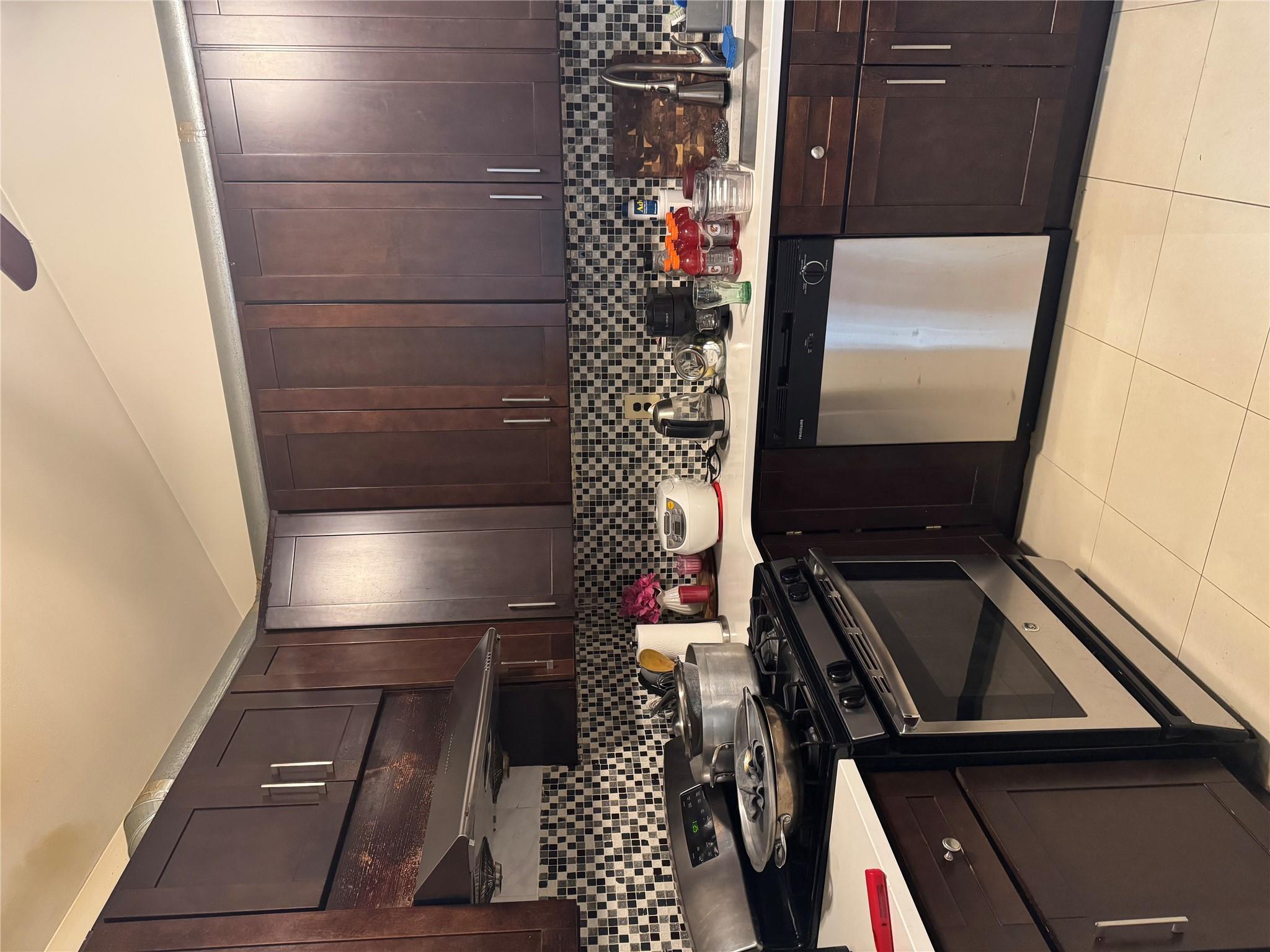 411 121st Street # 12A, College Point, NY 11356